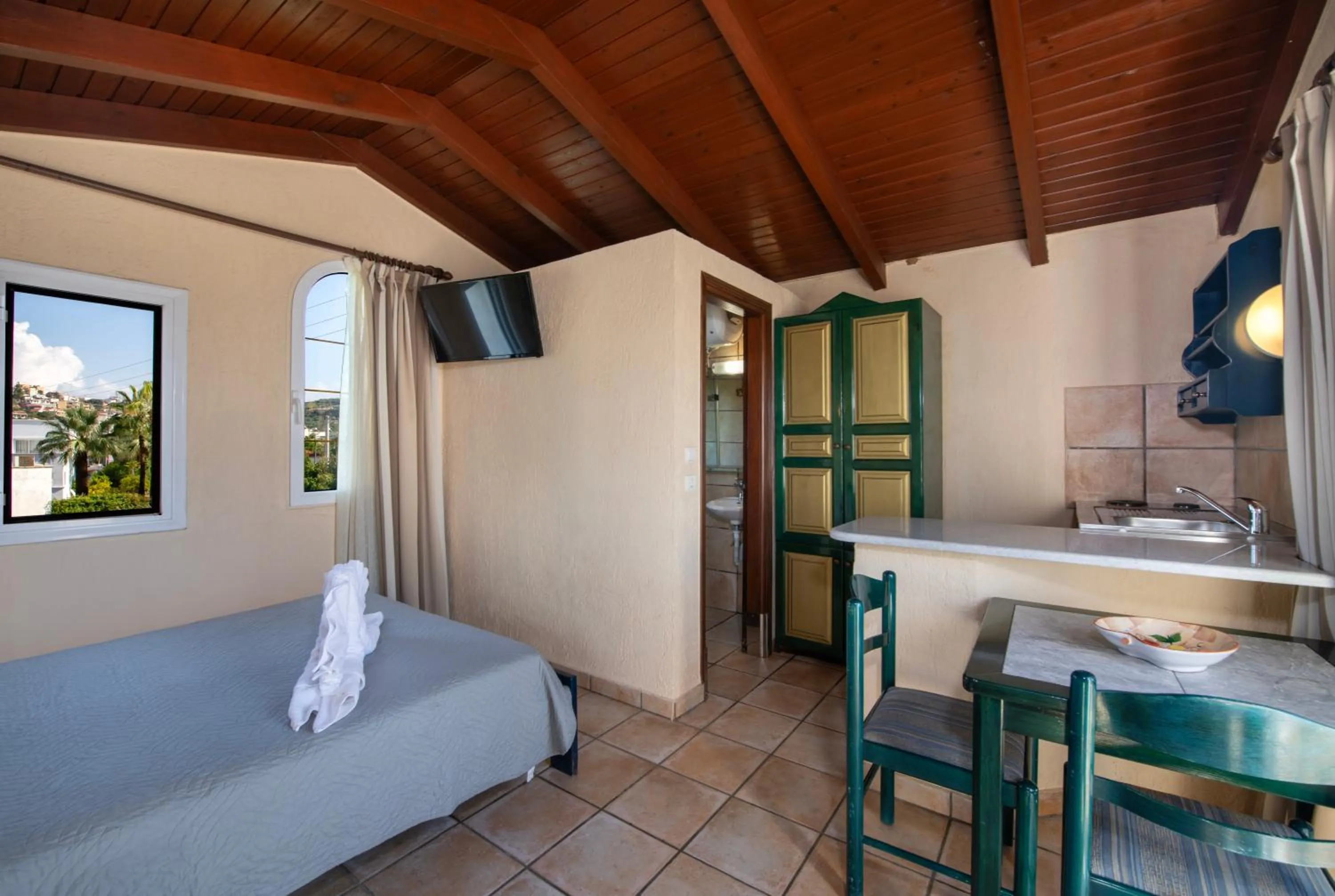 Bed in Castle Suites Hotel