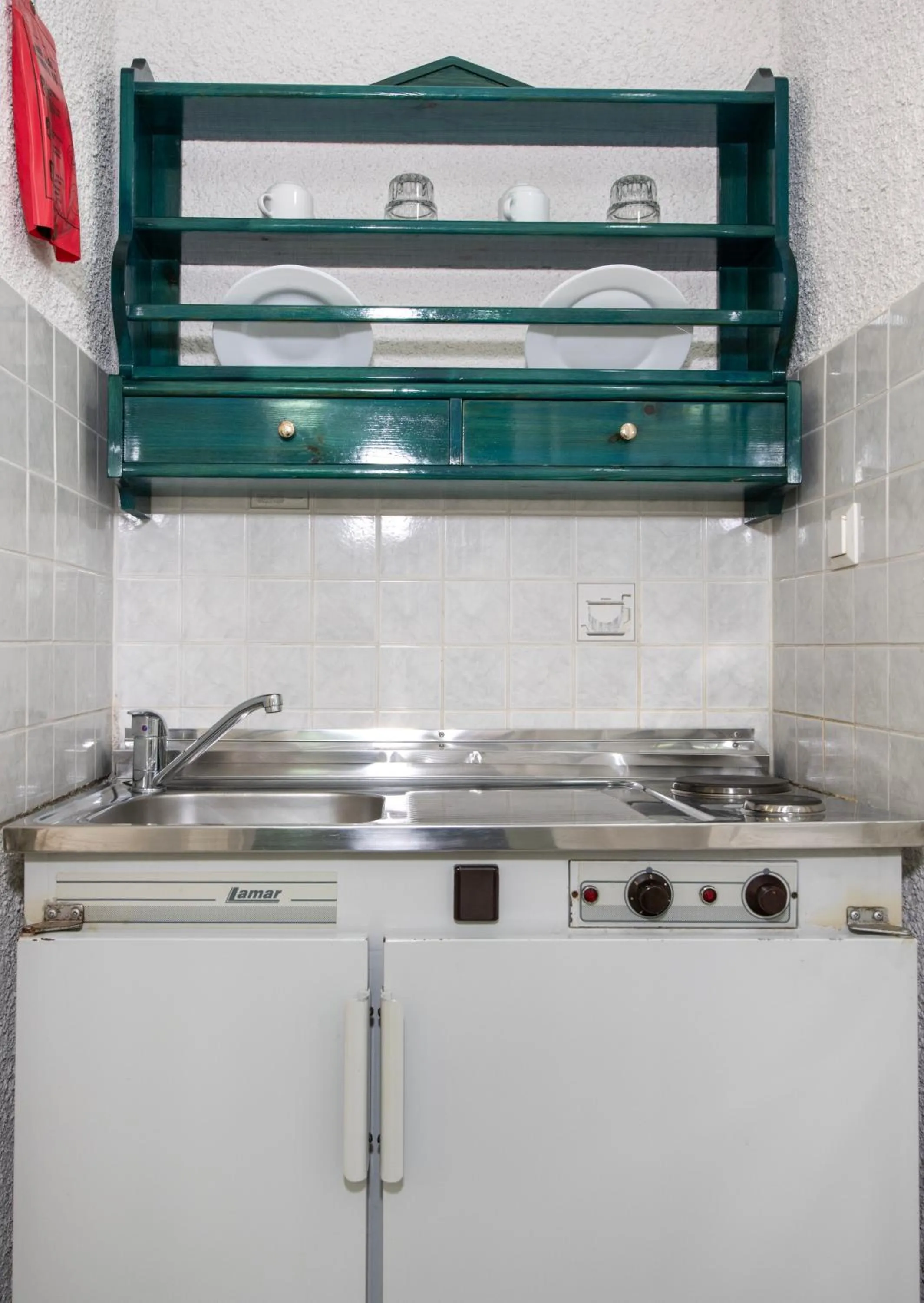 Kitchen or kitchenette in Castle Suites Hotel