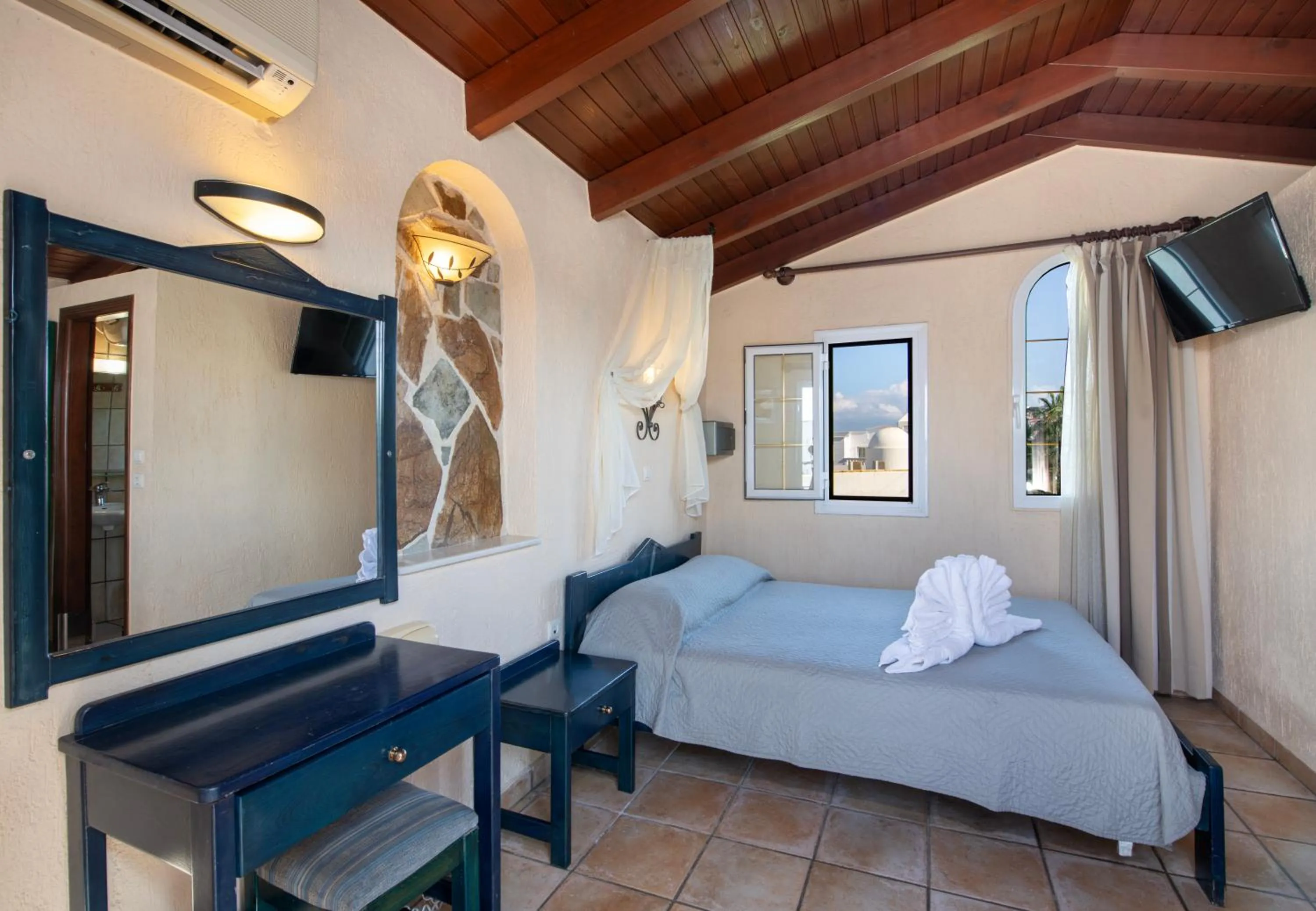 Bed in Castle Suites Hotel