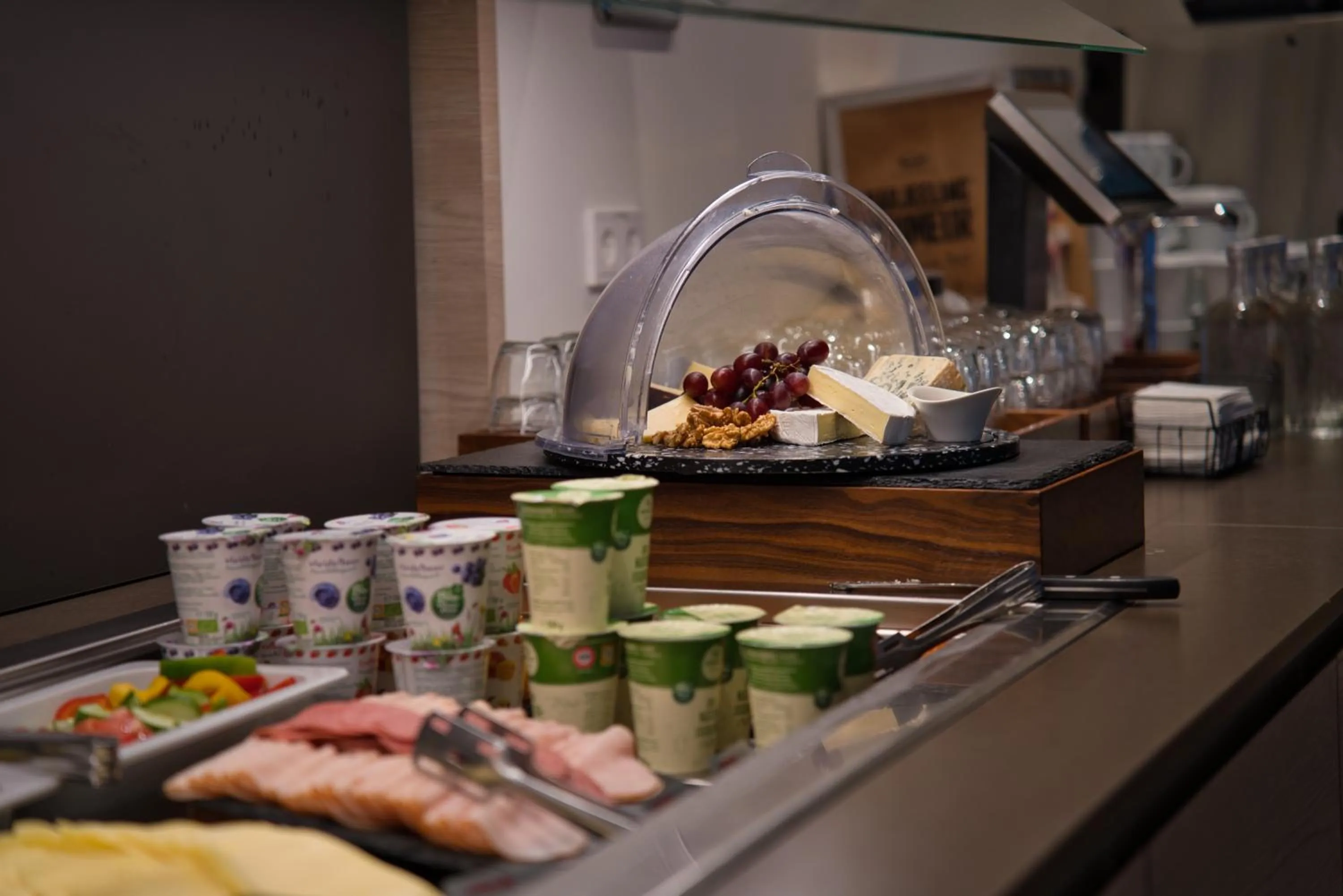 Breakfast in IntercityHotel Graz