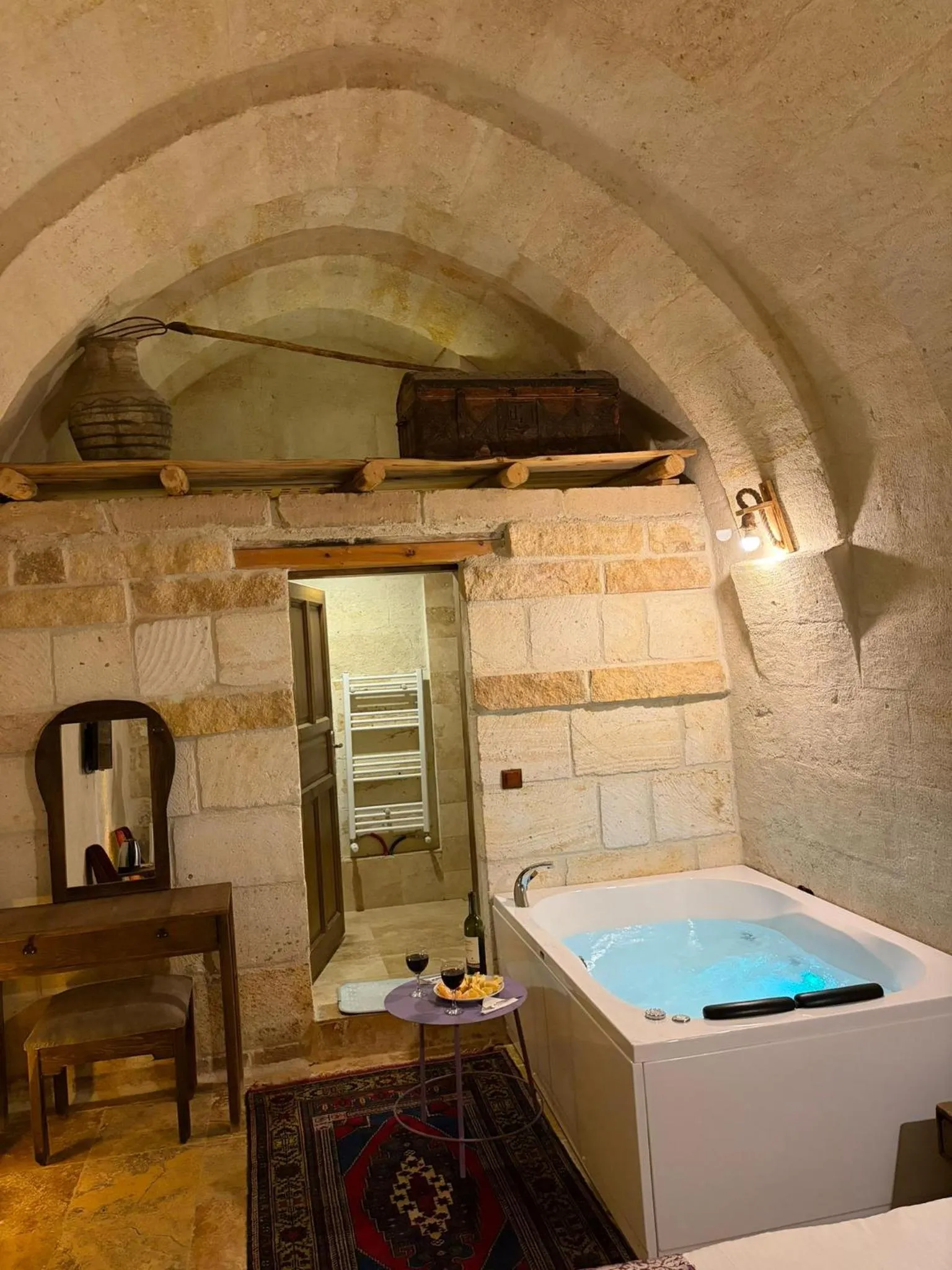 Hot Tub in Cappadocia Balloon House