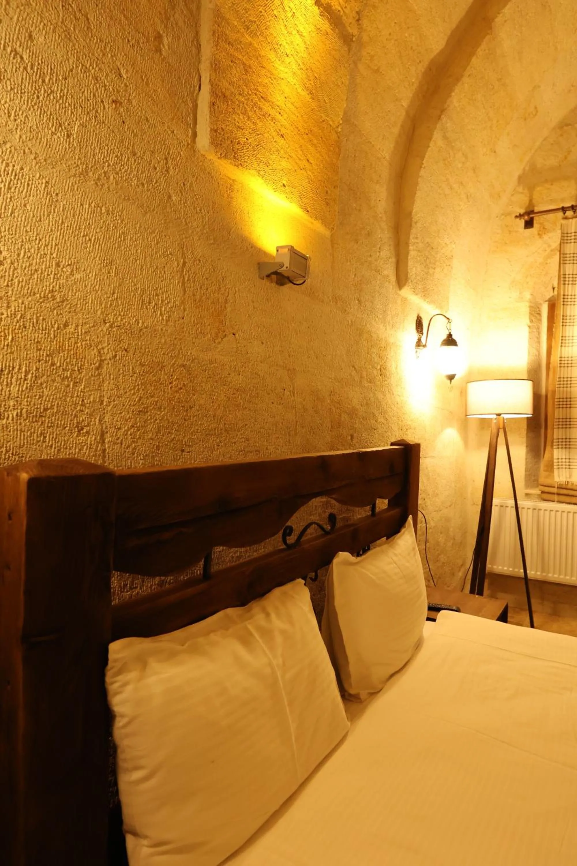 Bed in Cappadocia Balloon House