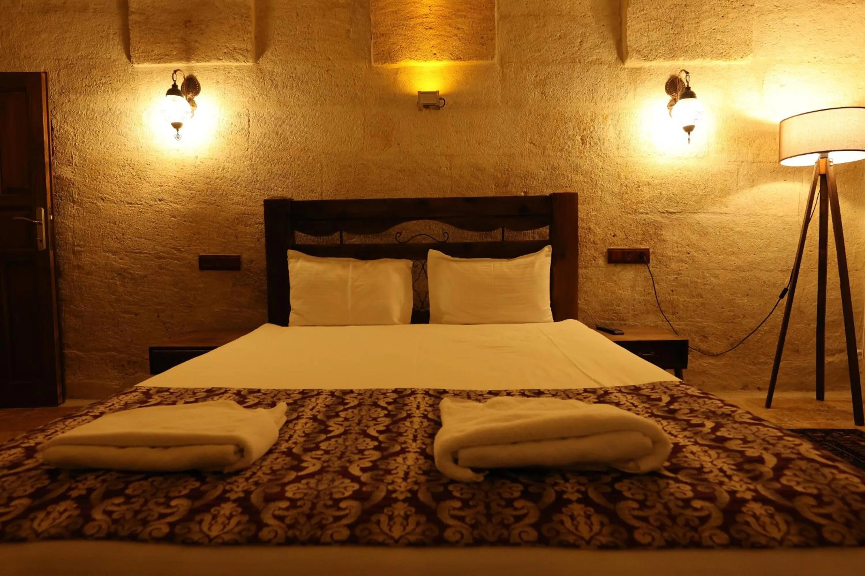 Bed in Cappadocia Balloon House