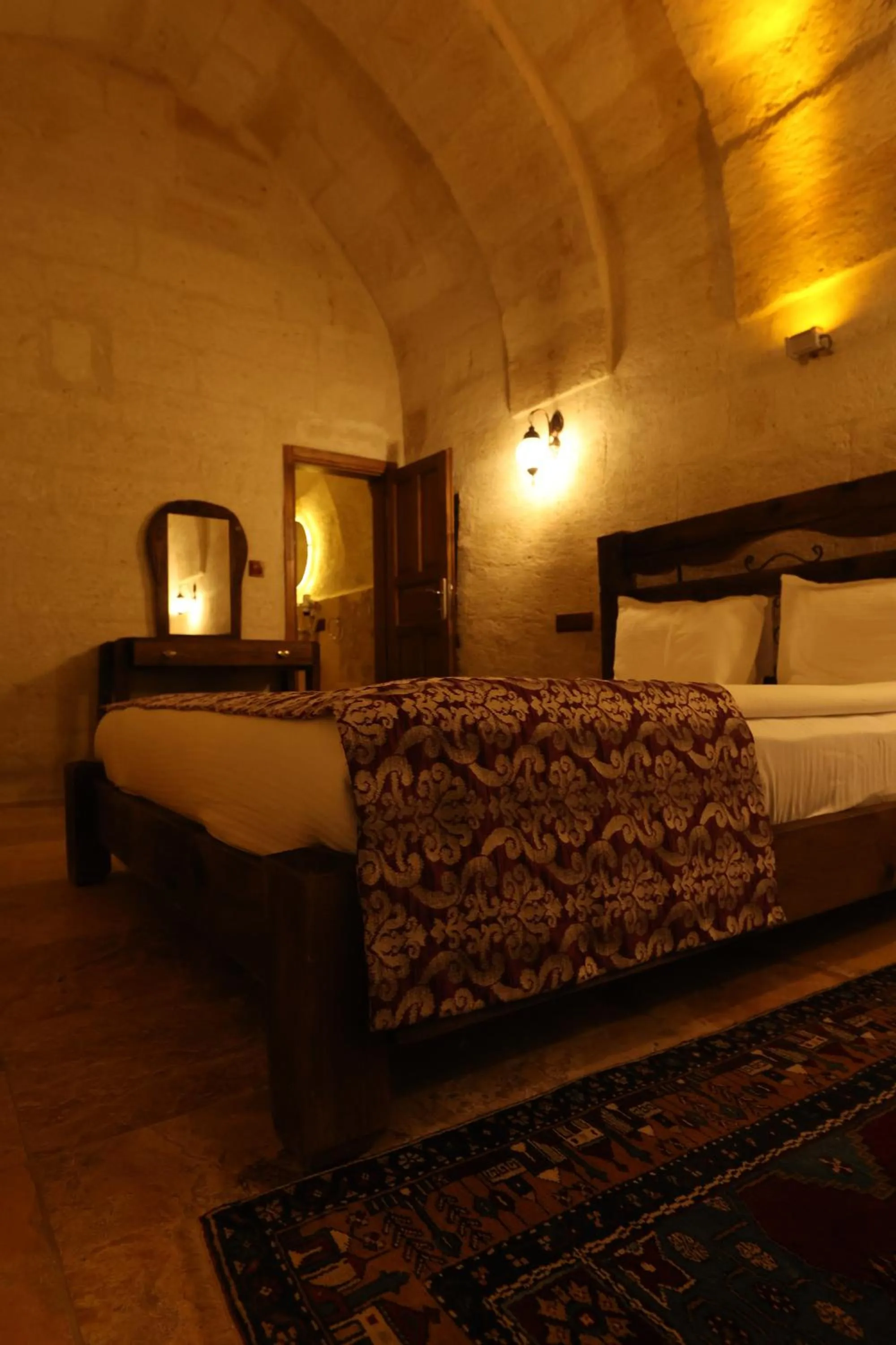 Bed in Cappadocia Balloon House