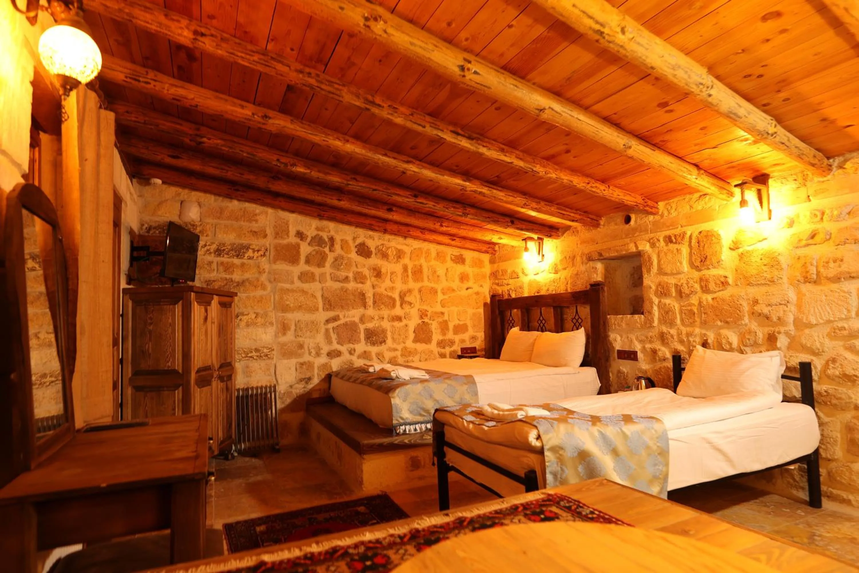 Bedroom, Bed in Zanta Suite Hotel