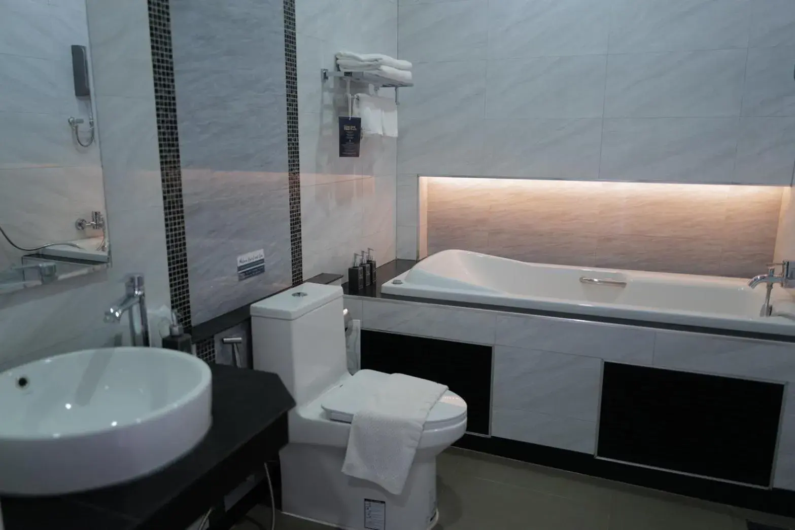 Deluxe Double Room with Jacuzzi in Phutara Resort and Spa Deluxe Double Room with Jacuzzi in Phutara Resort and Spa