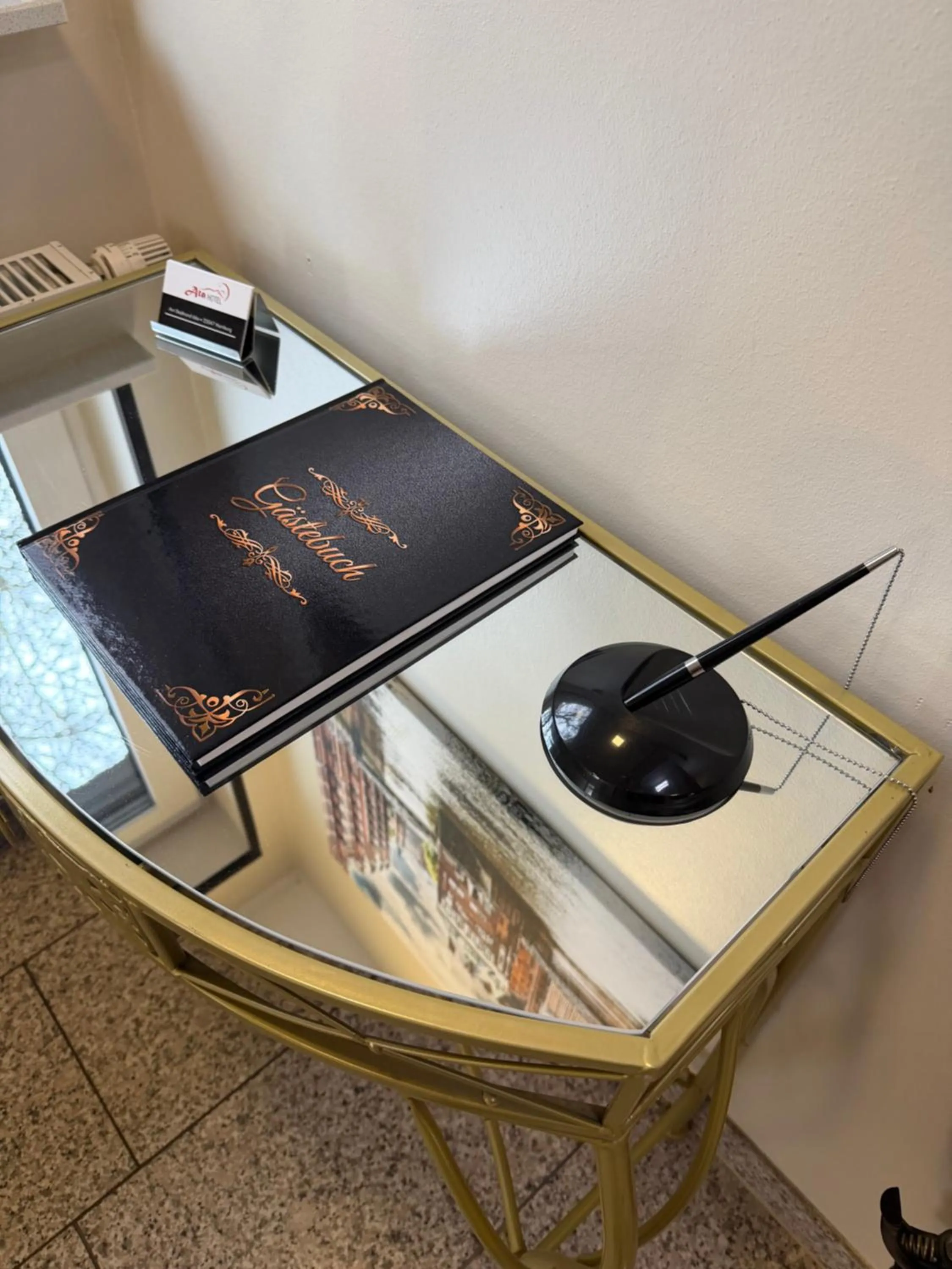 Ata Hotel - Self Check-in