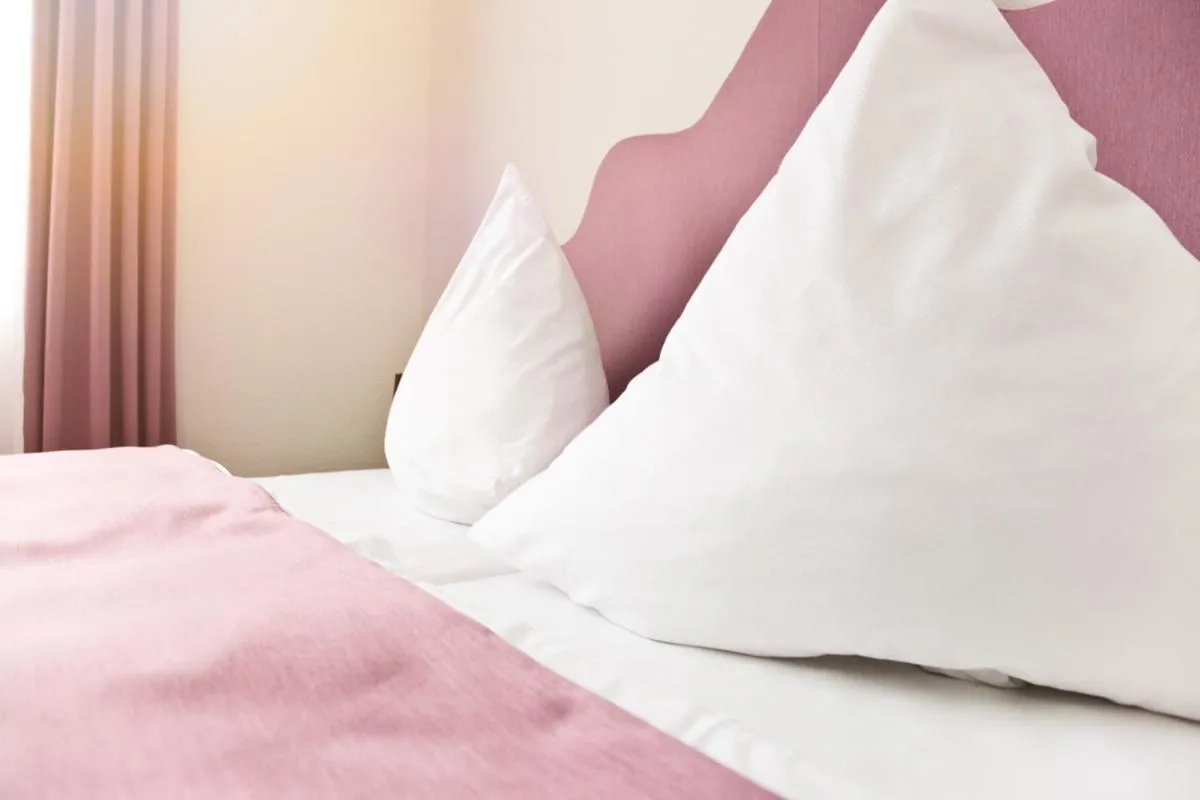 Decorative detail, Bed in Hotel Wulff