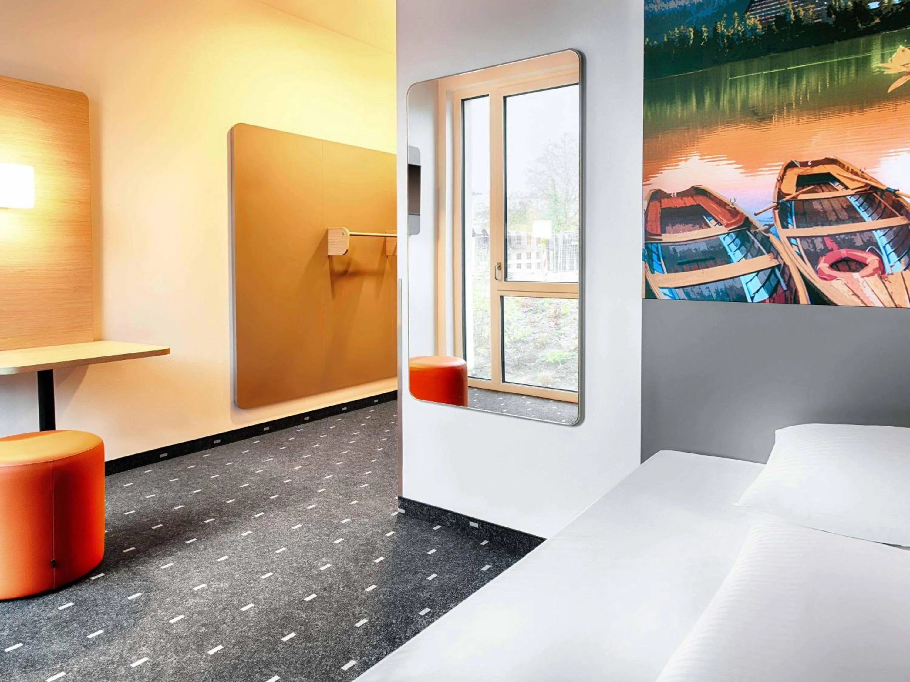 Photo of the whole room, Bed in B&B Hotel Kempten