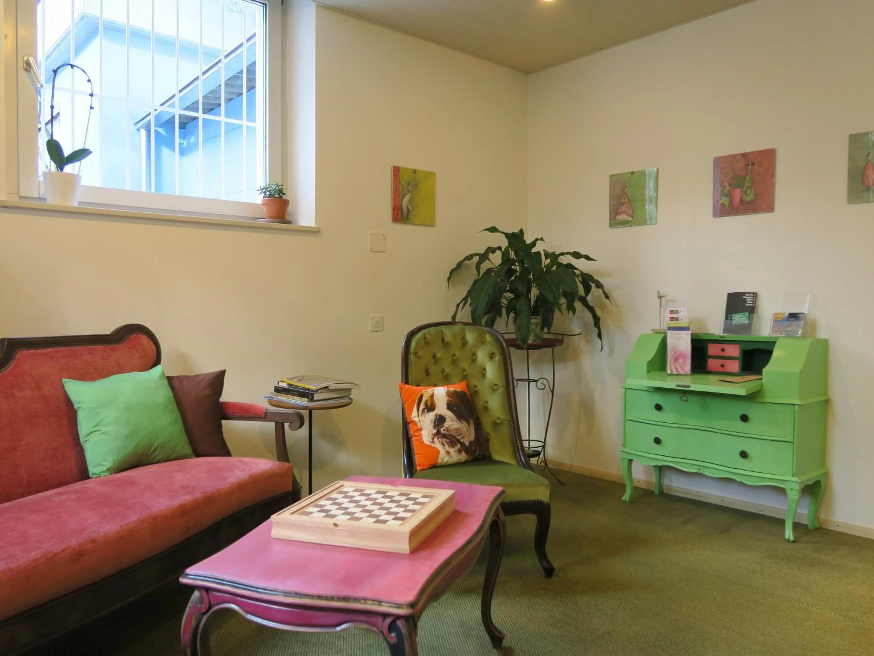 Coffee/tea facilities in Piccolo Hotel