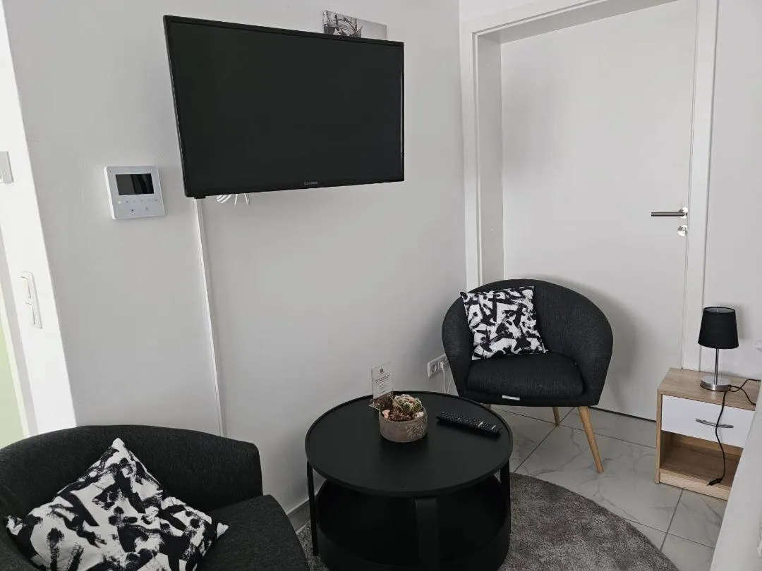 Balthasar Neumann Speiserei & Gästehaus - Zentrum Brühl -E-Ladestation, nähe Phantasialand