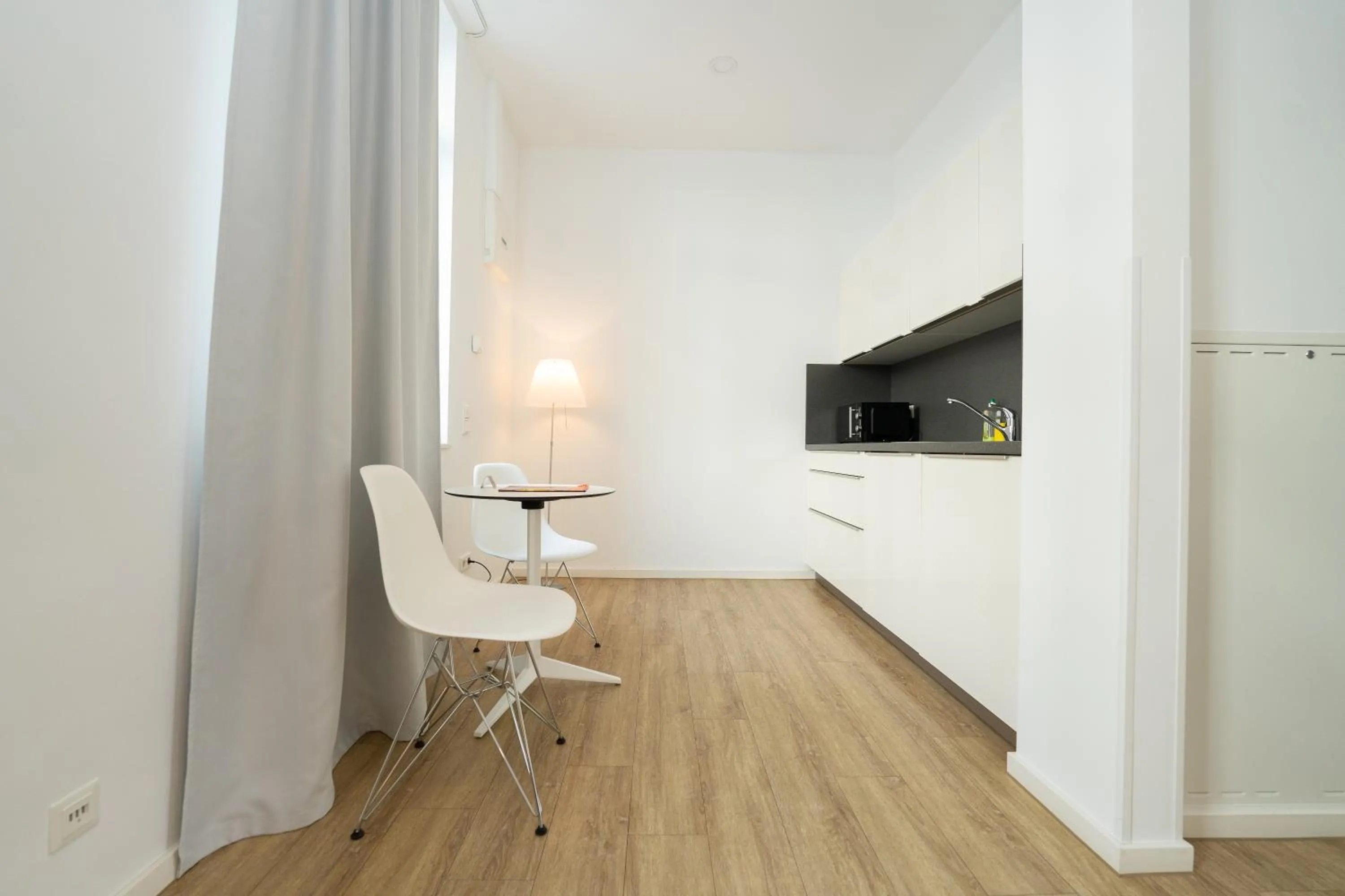 Kitchen or kitchenette in Das Loft Apartments