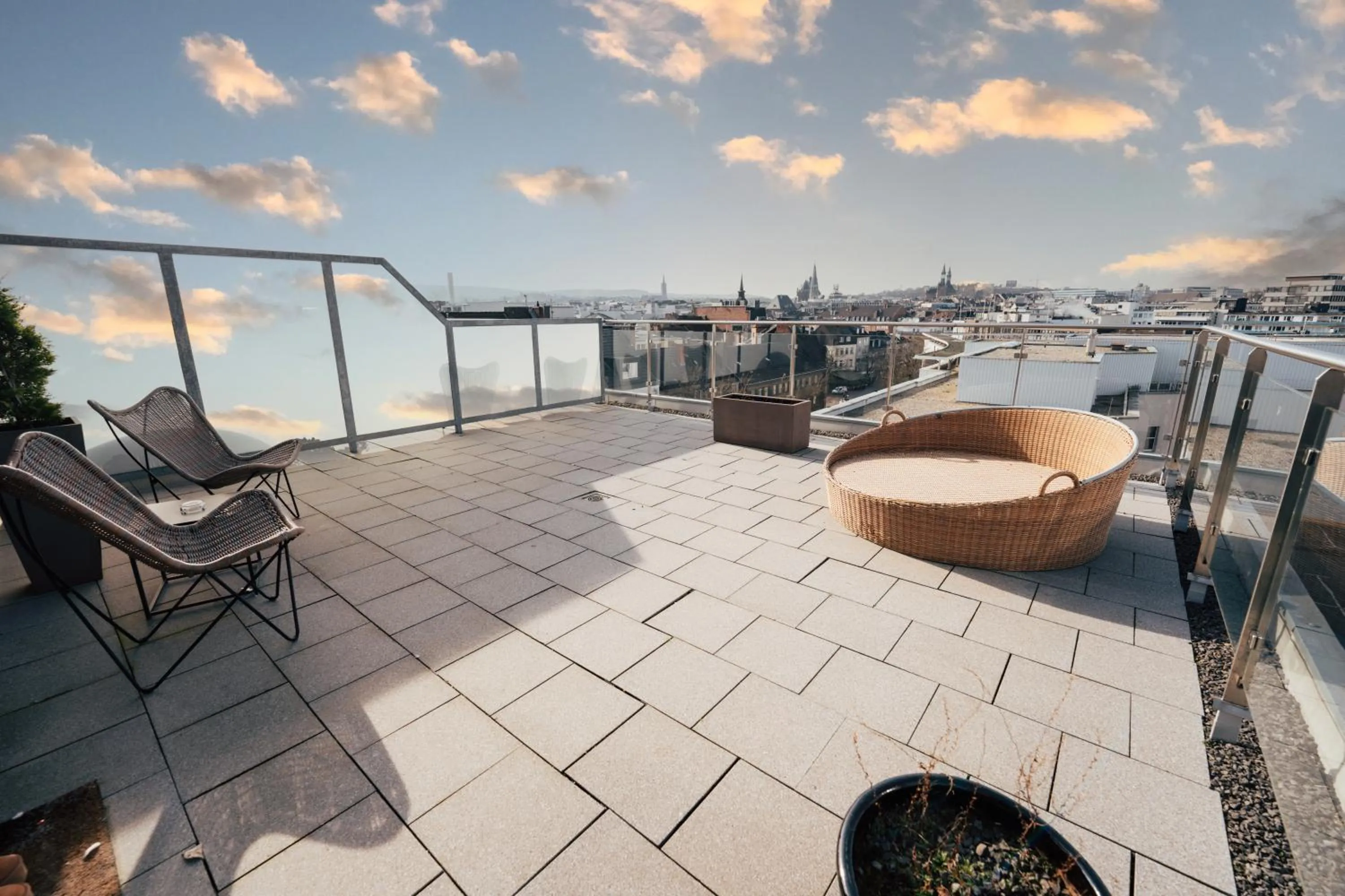 Property building in Das Loft Apartments