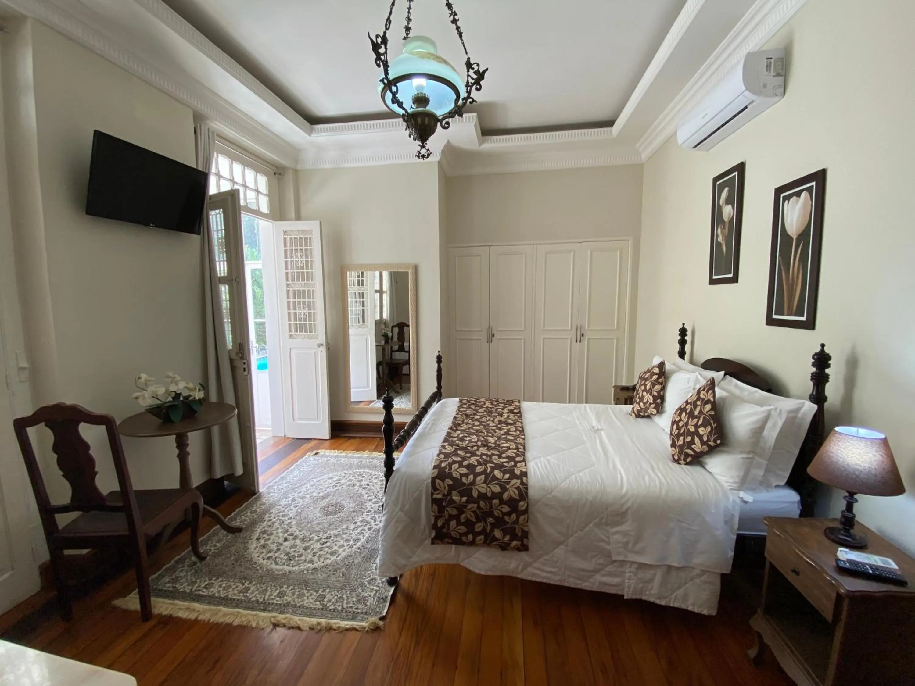 Photo of the whole room, Bed in Pousada Princesa Isabel - Visconde