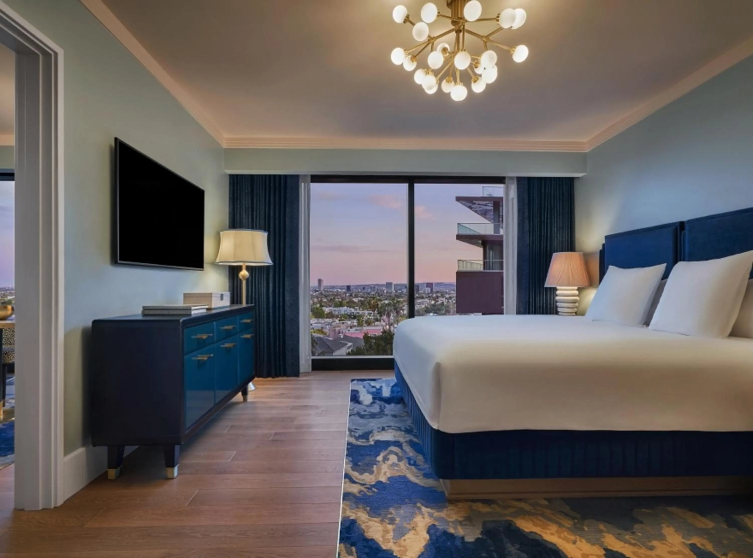 Bed in The Sun Rose West Hollywood