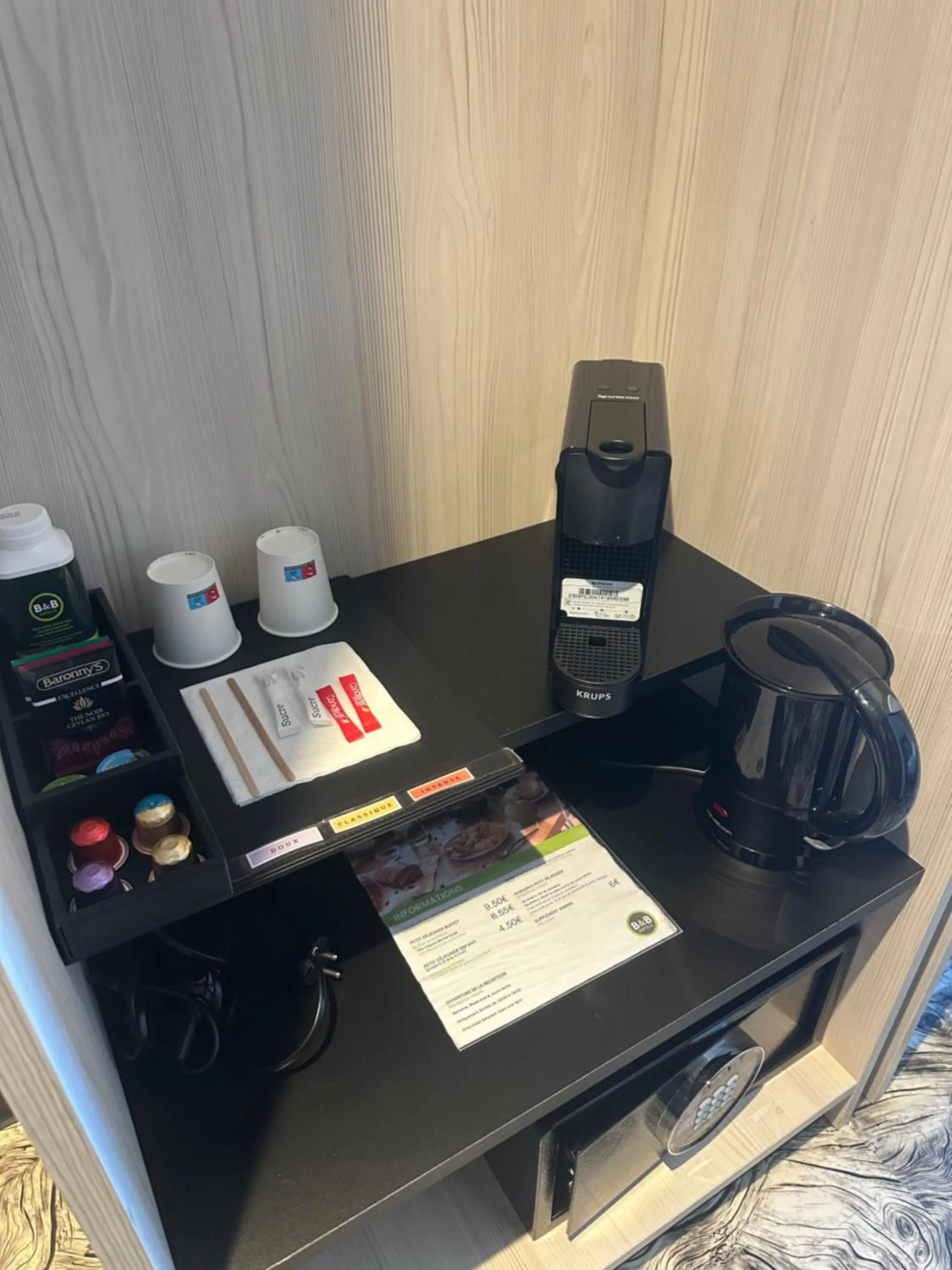 Coffee/tea facilities in B&B HOTEL PERPIGNAN Nord Aéroport