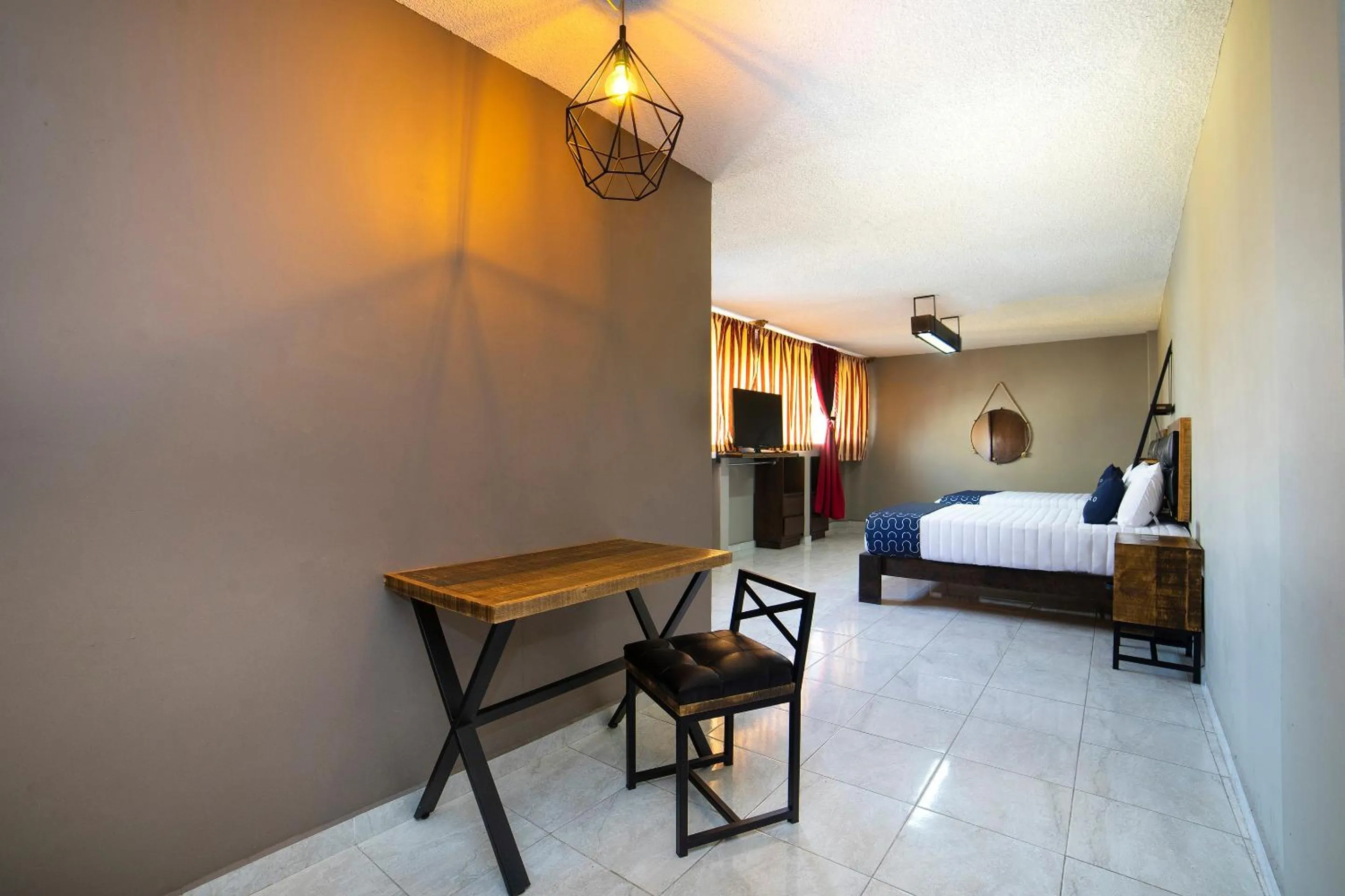 Bedroom, Bed in Capital O Hotel Diez