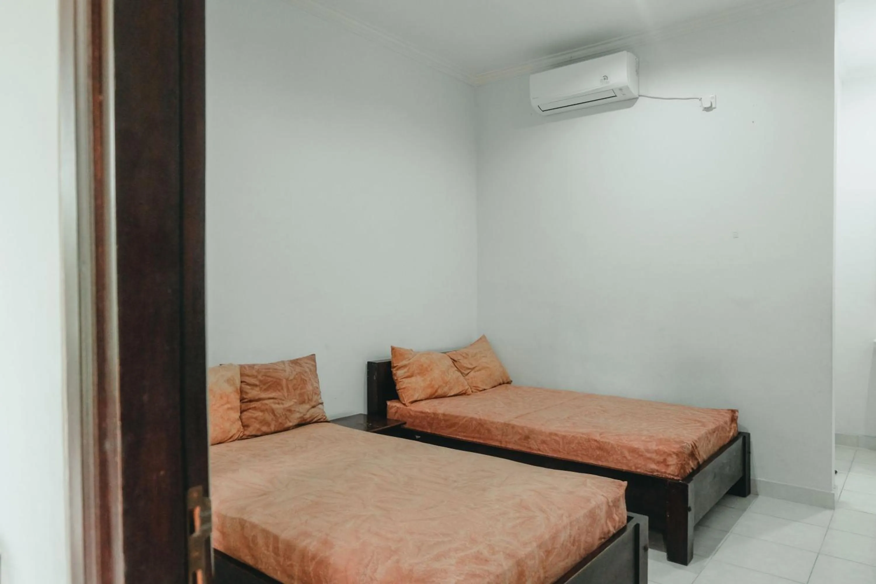 Photo of the whole room, Bed in Hotel Diana 2