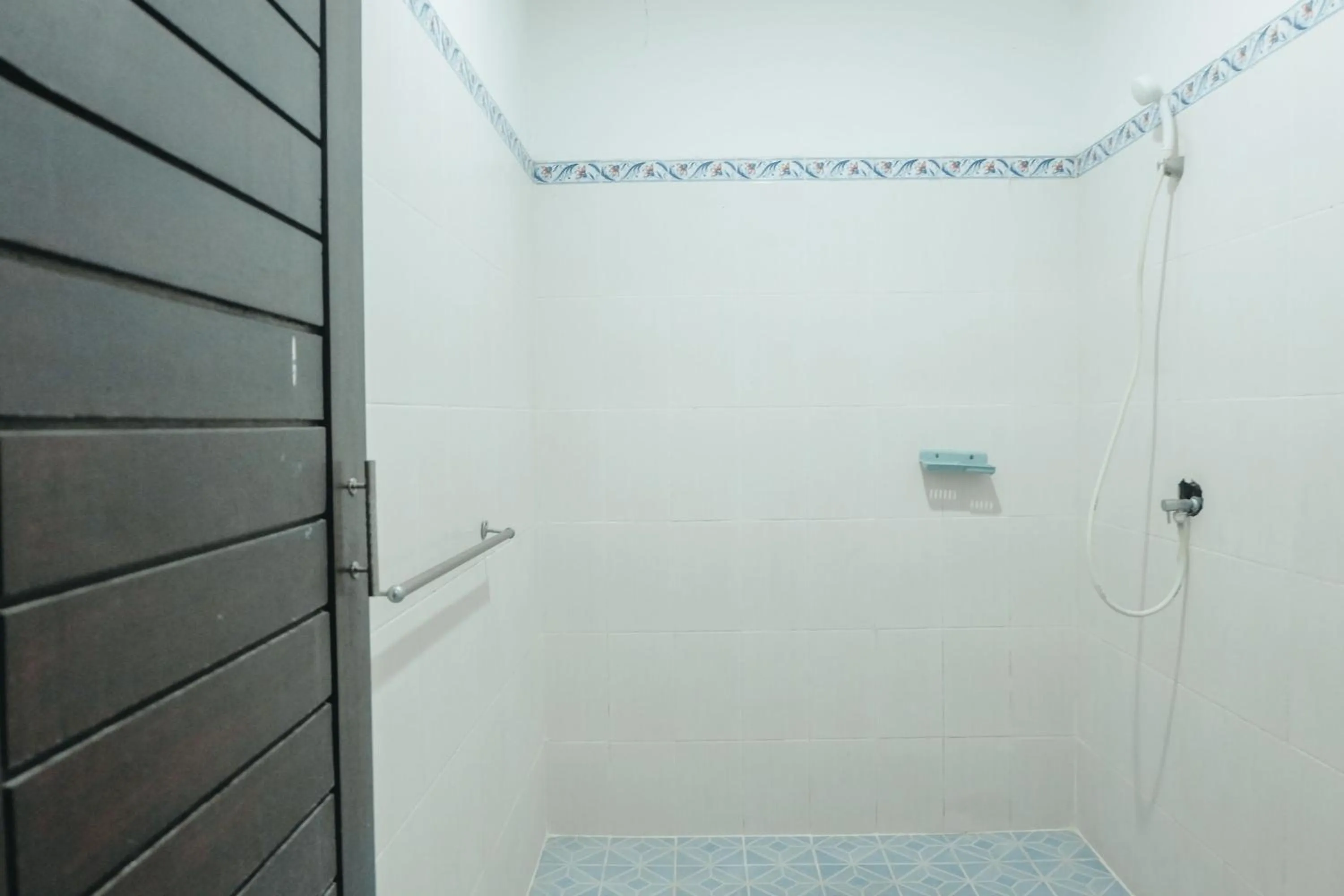 Bathroom in Hotel Diana 2