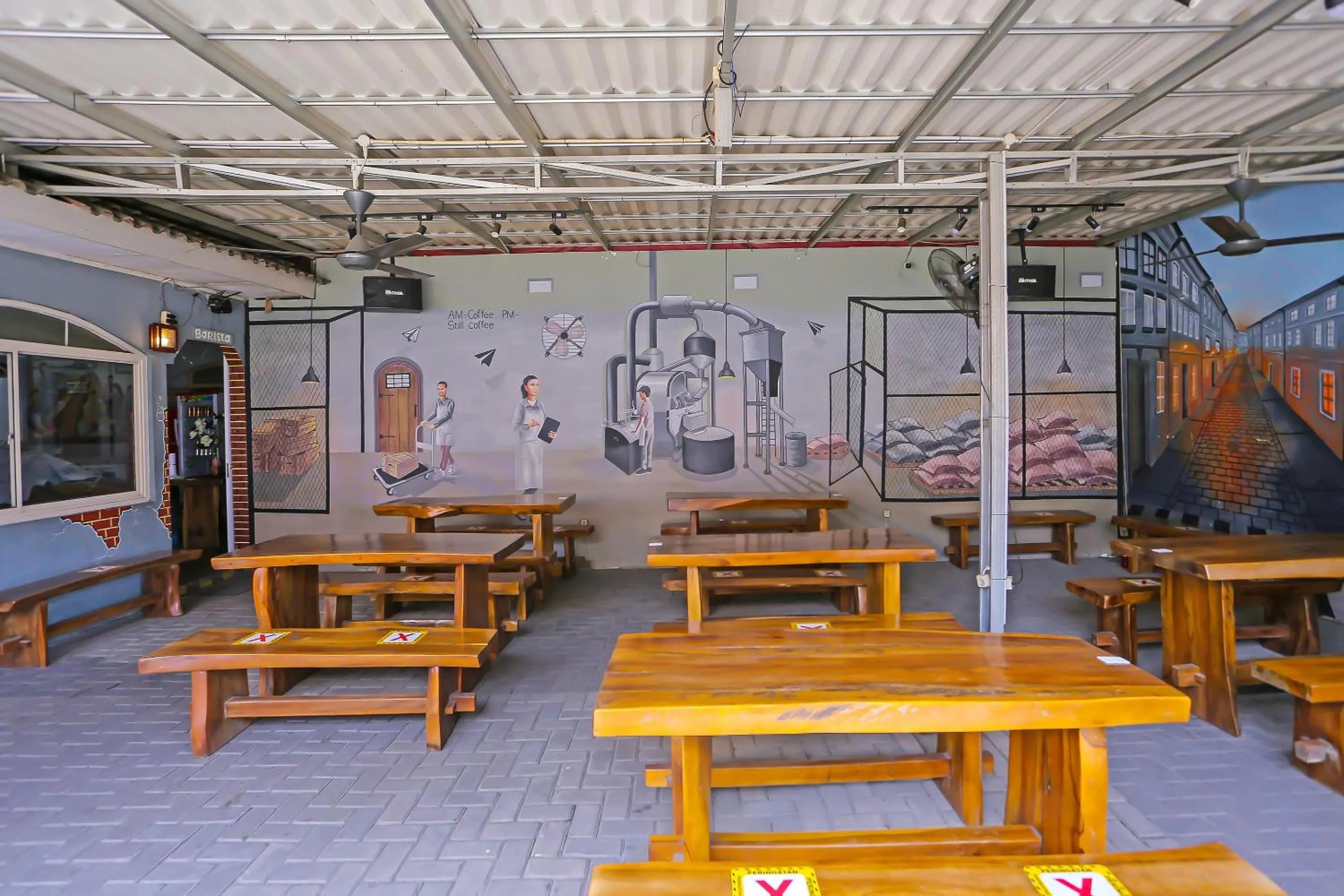 Lobby or reception in Hotel O Danau Indah