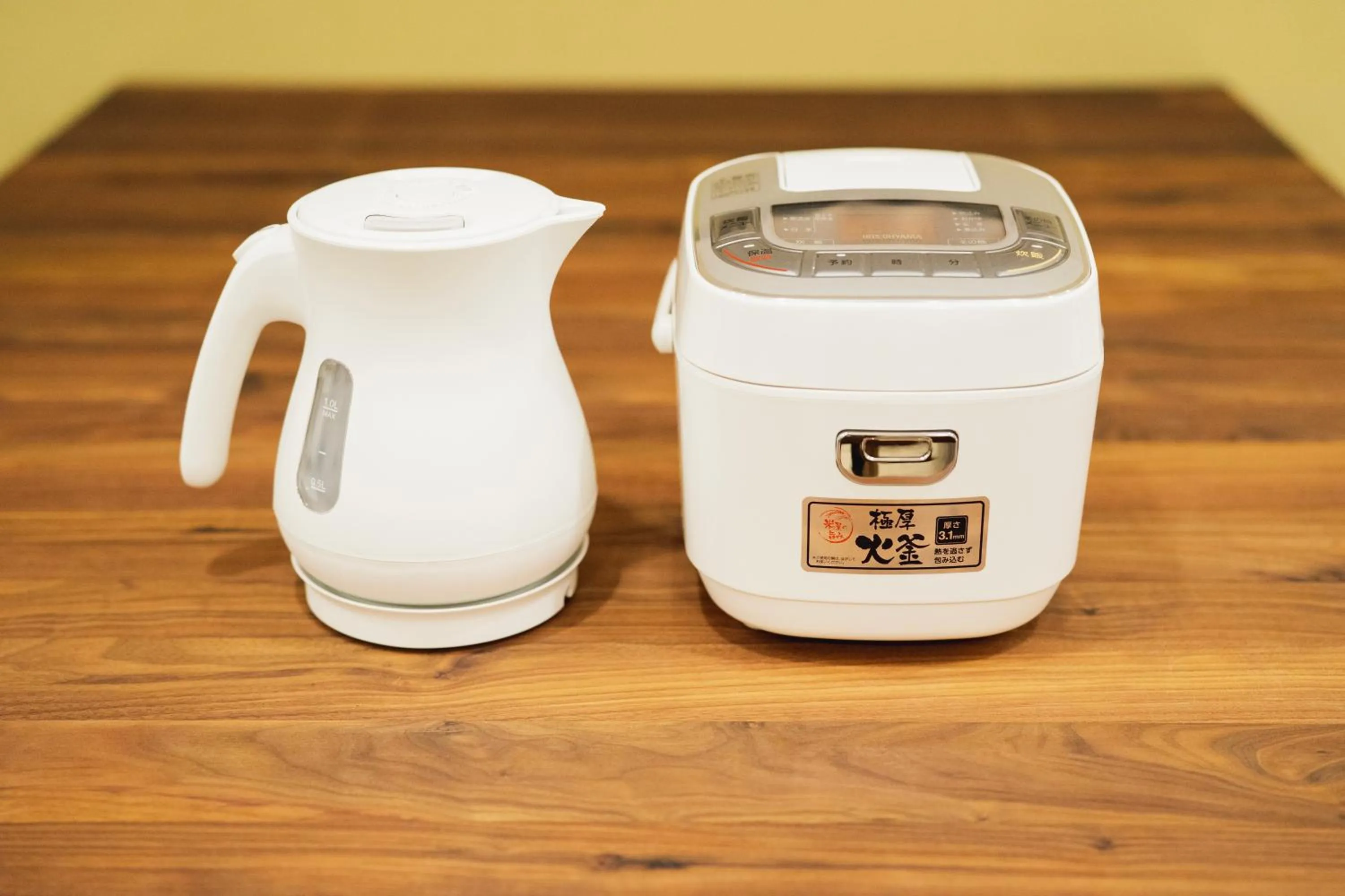 Kitchen or kitchenette in Vieuno Stay Hakata 2