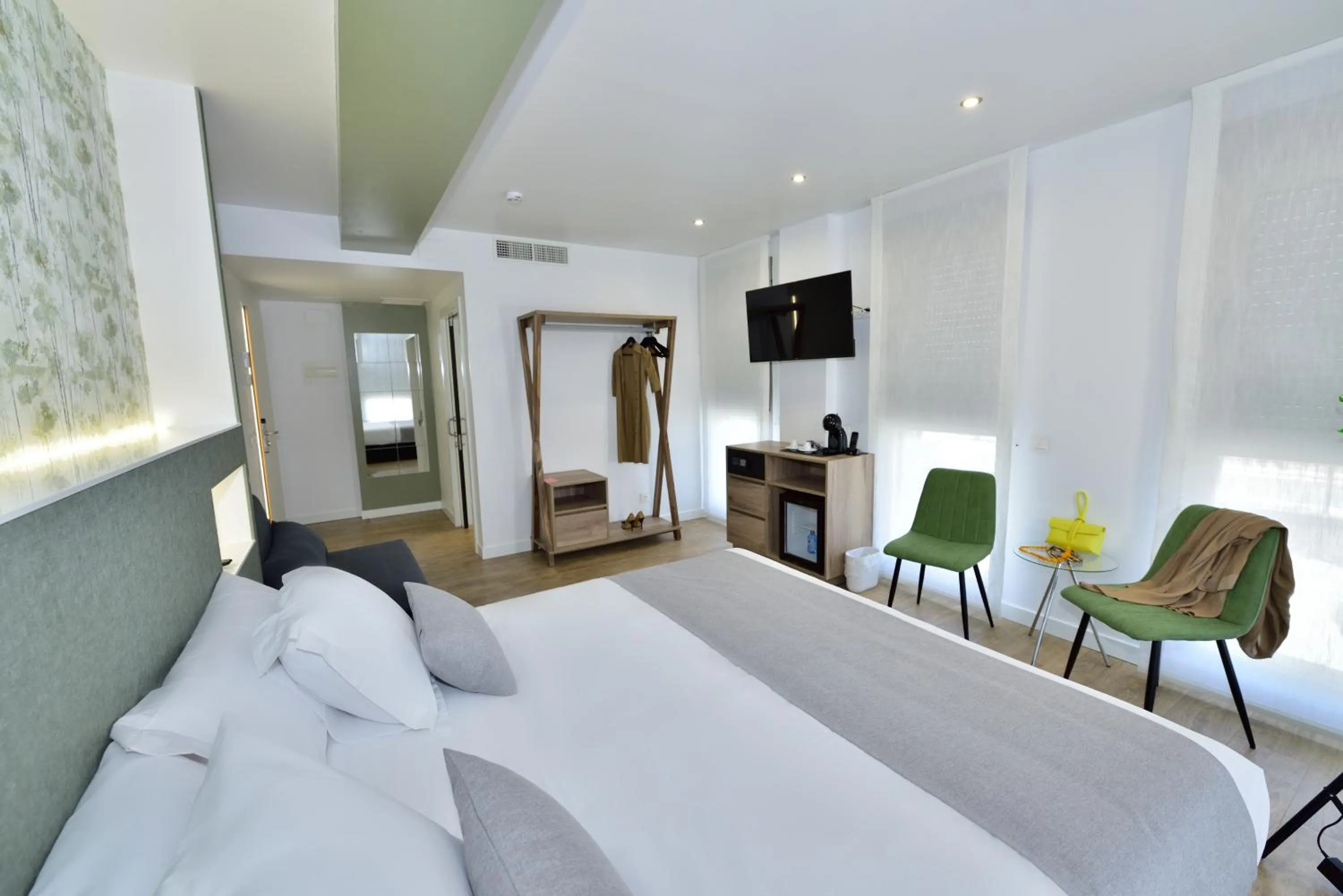 Bedroom, Bed in Rey Don Sancho