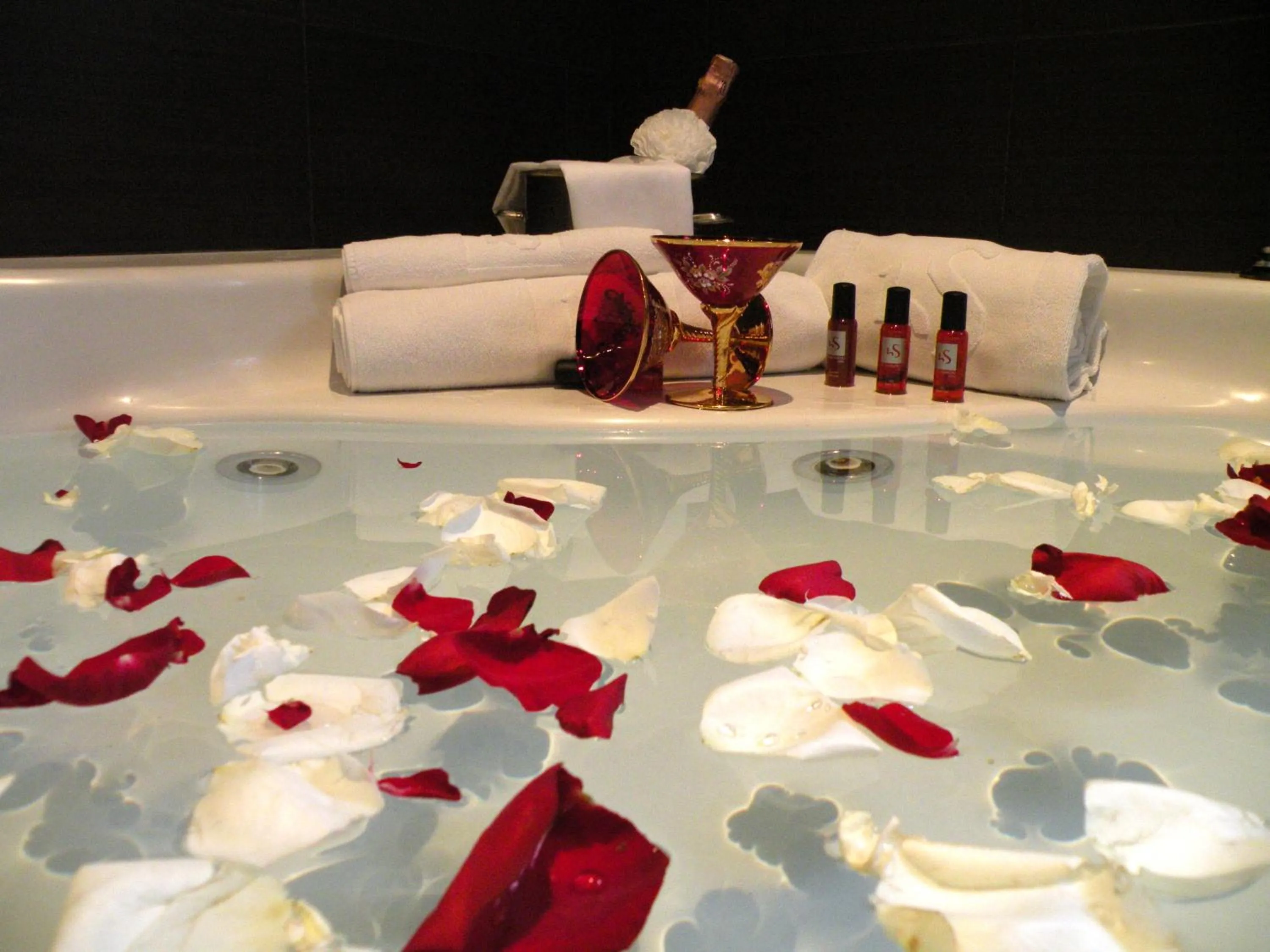 Hot Tub in Rey Don Sancho