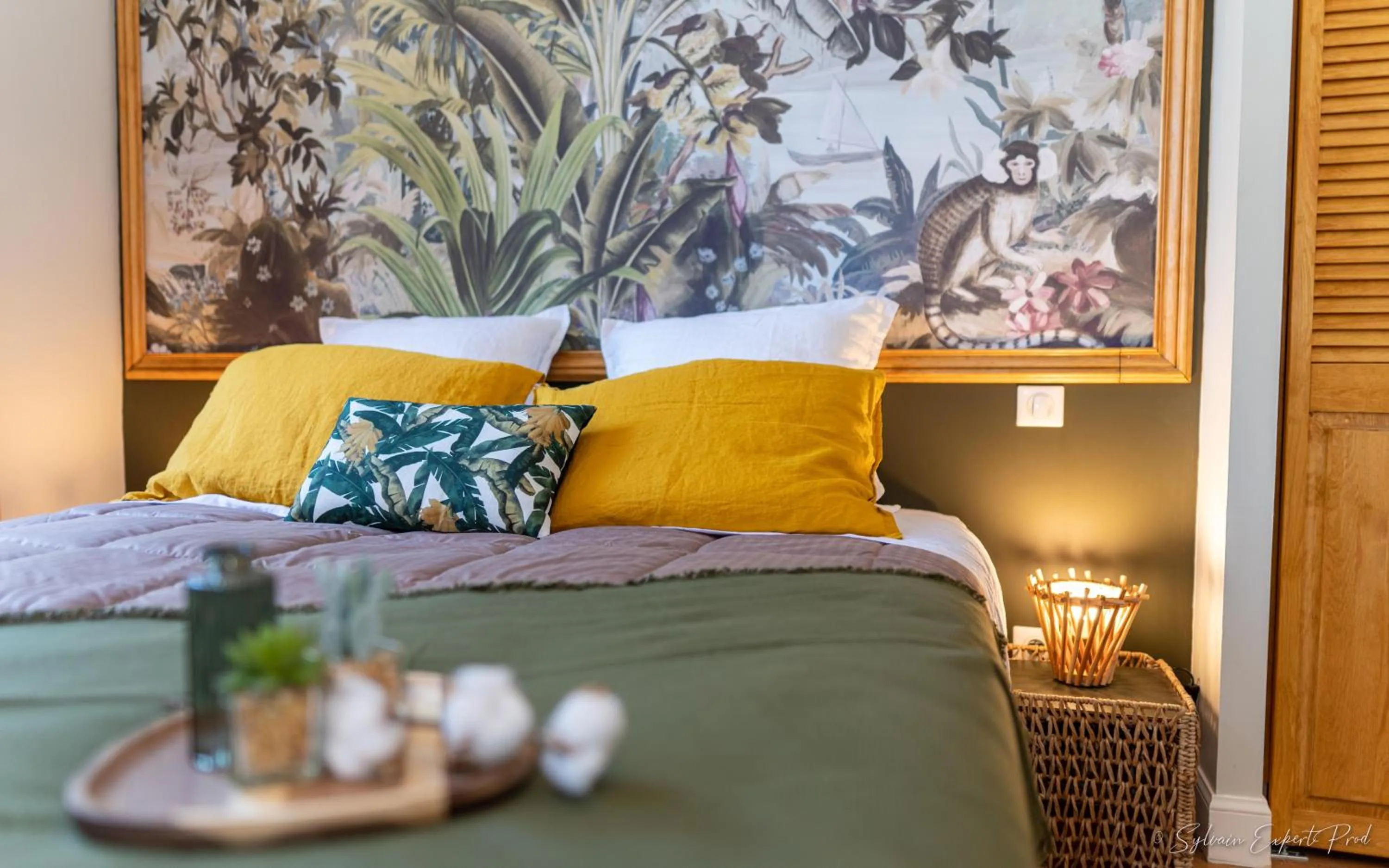 Bedroom, Bed in I love Bergerac