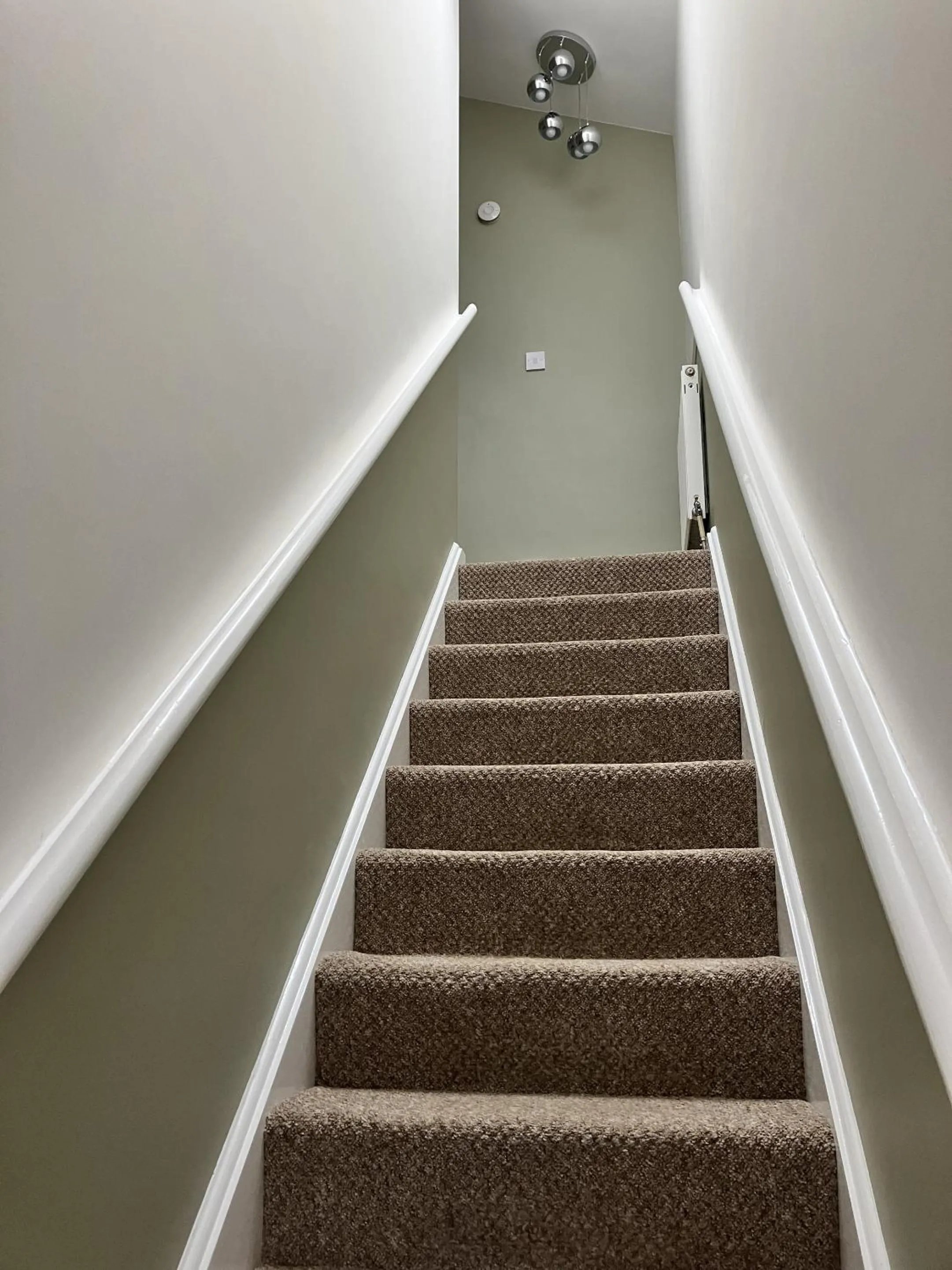 Lobby or reception in Sixteen B