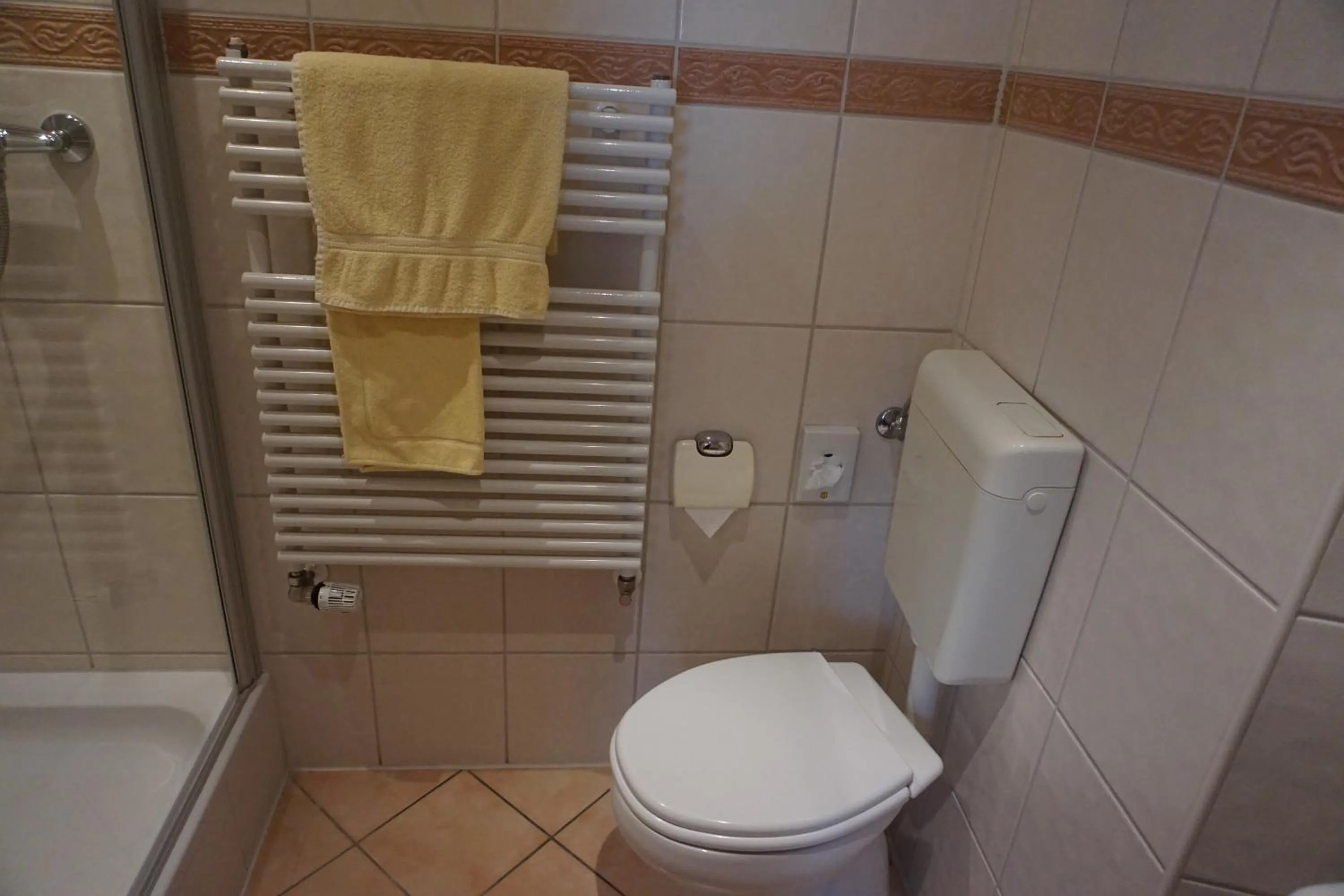 Bathroom in Landgasthof “Zur Alten Mühle“