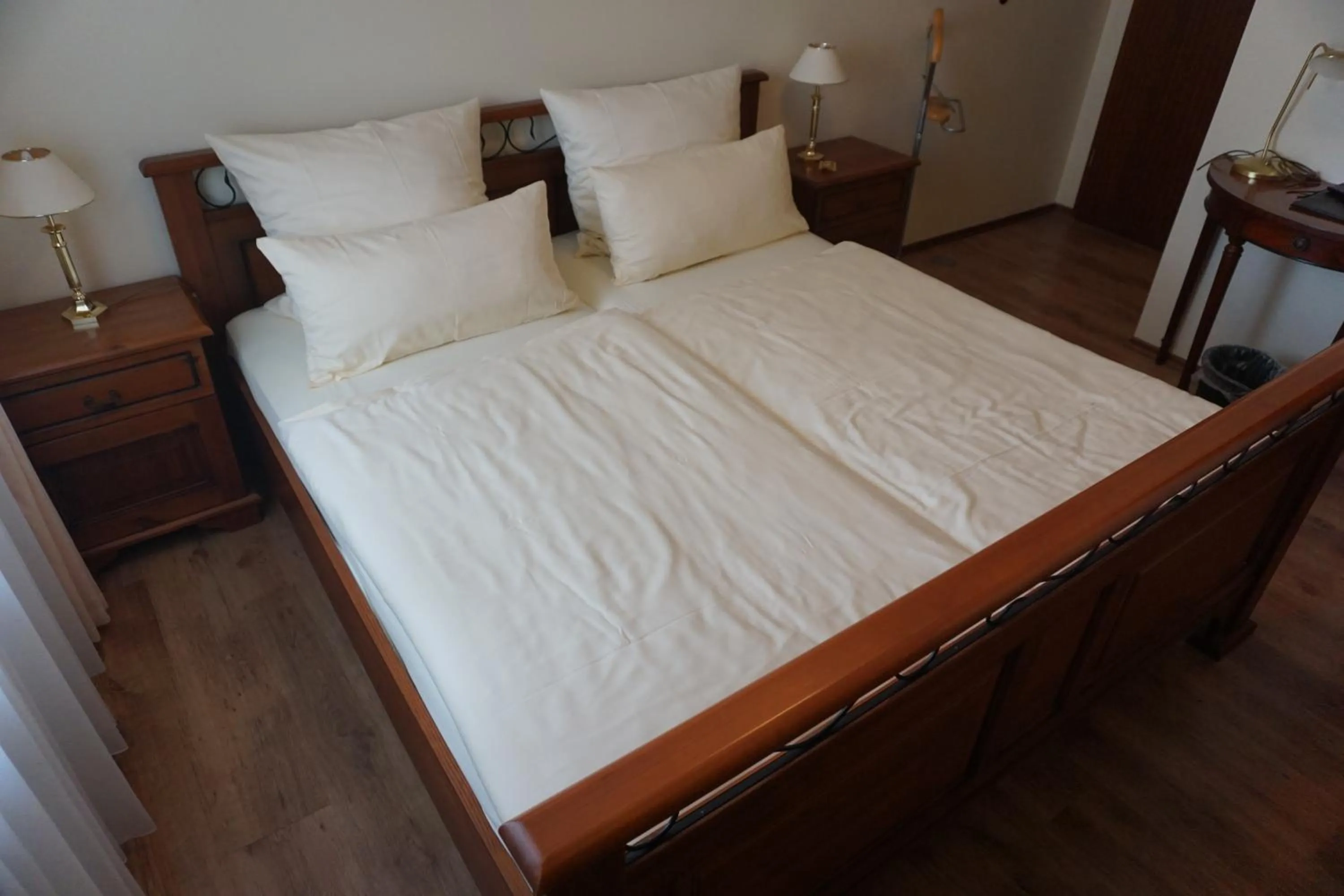 Bedroom, Bed in Landgasthof “Zur Alten Mühle“