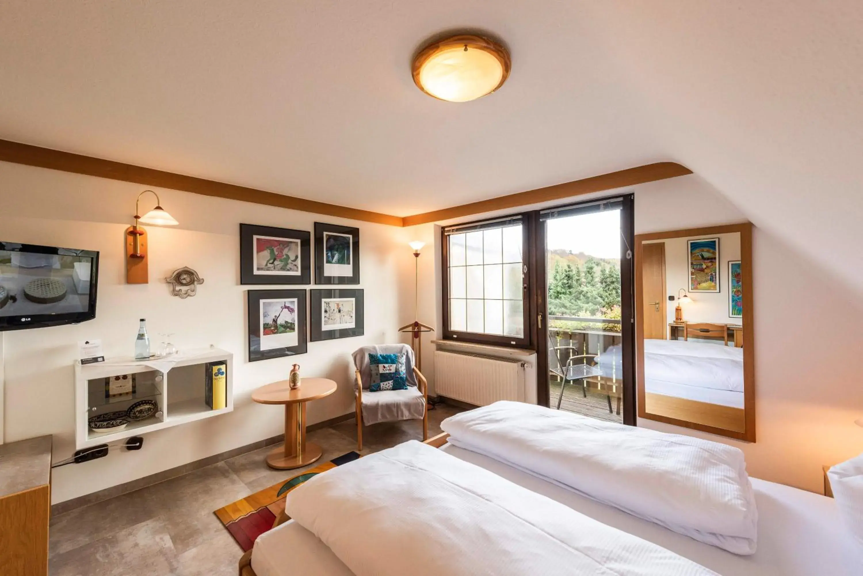 Standard Double Room - single occupancy - Israel in Hotel Lindenhof Hubmersberg Standard Double Room - single occupancy - Israel in Hotel Lindenhof Hubmersberg