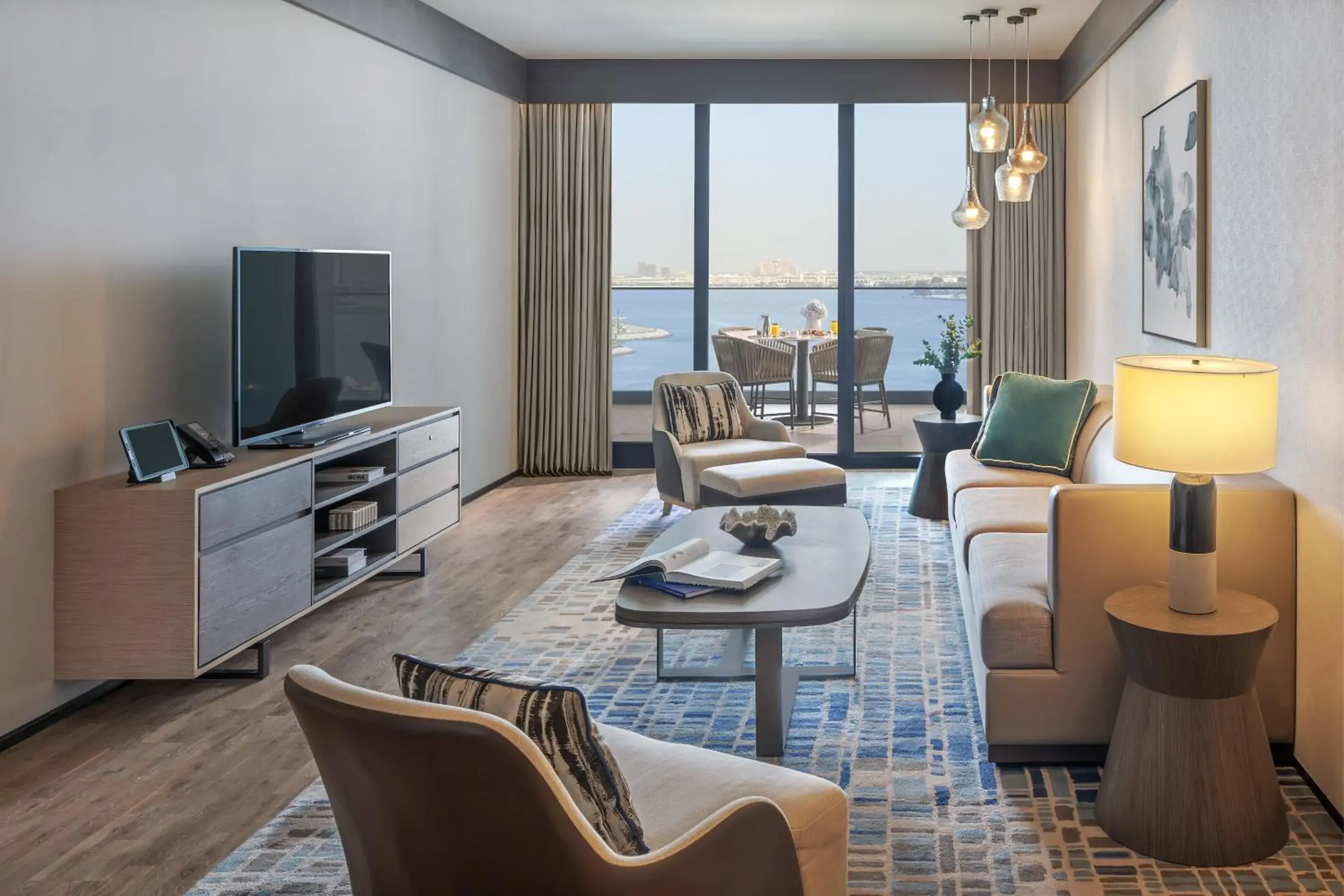 Club One Bedroom Executive Sea View Suite with Lunch & World's Highest Infinity Pool Access in Address Beach Resort Club One Bedroom Executive Sea View Suite with Lunch & World's Highest Infinity Pool Access in Address Beach Resort