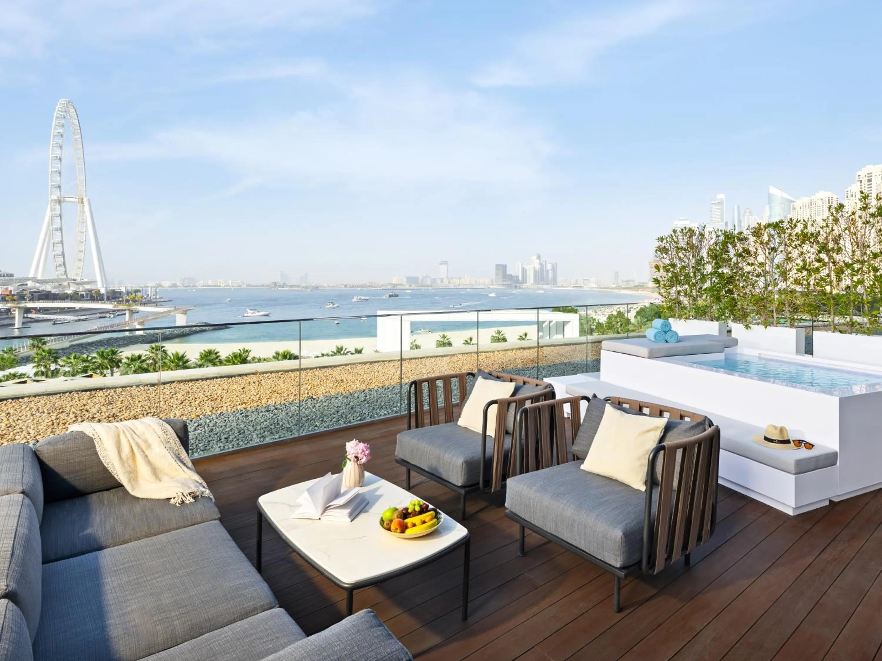 Balcony/Terrace in Address Beach Resort