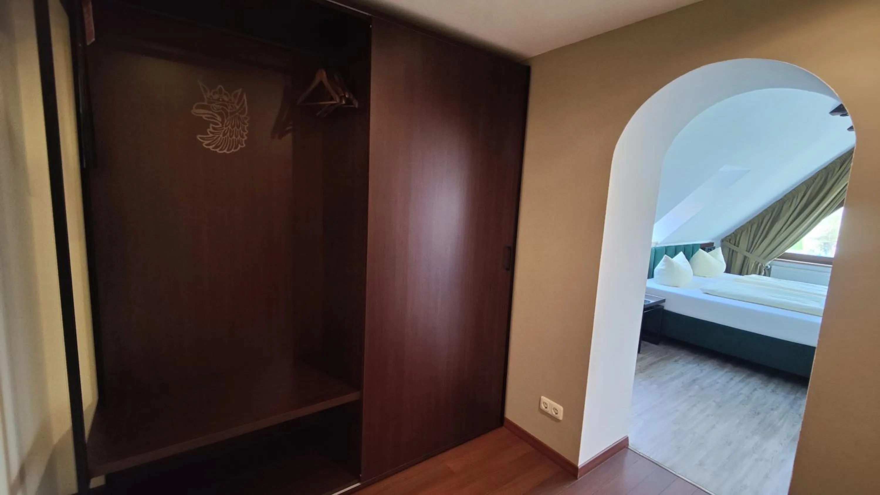 Photo of the whole room, Bed in Hotel Stettiner Hof