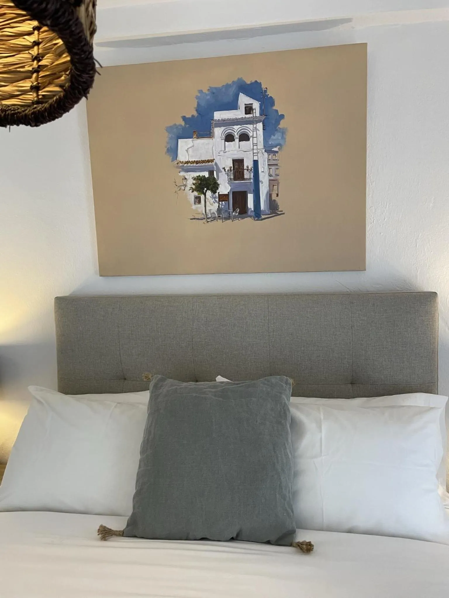 Bedroom, Bed in Olive & Ivy Guesthouse