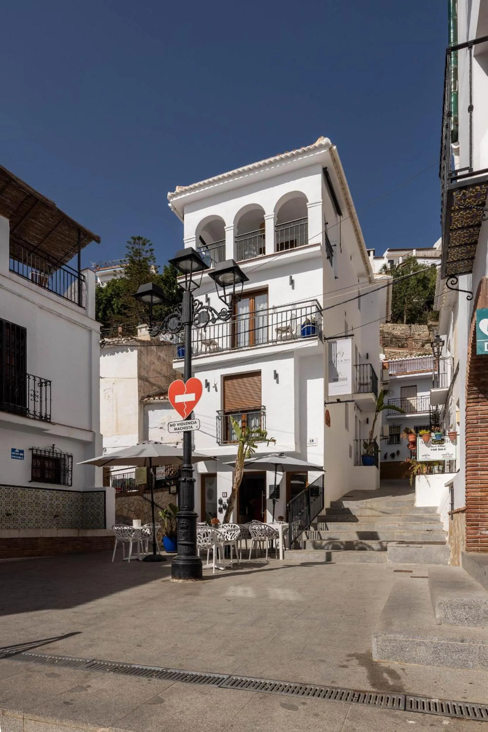 Property building in Olive & Ivy Guesthouse