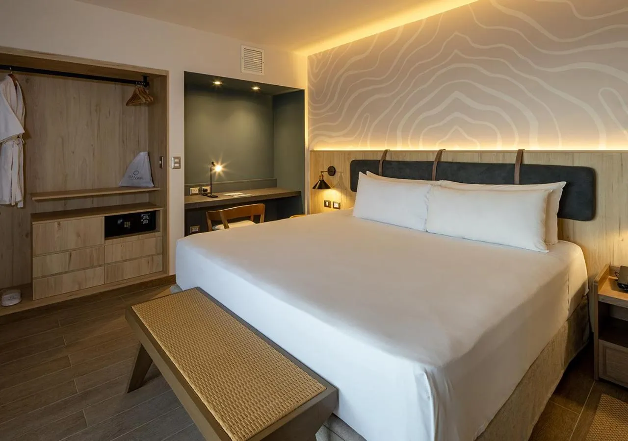 Bed in Aranwa Paracas Resort & Spa