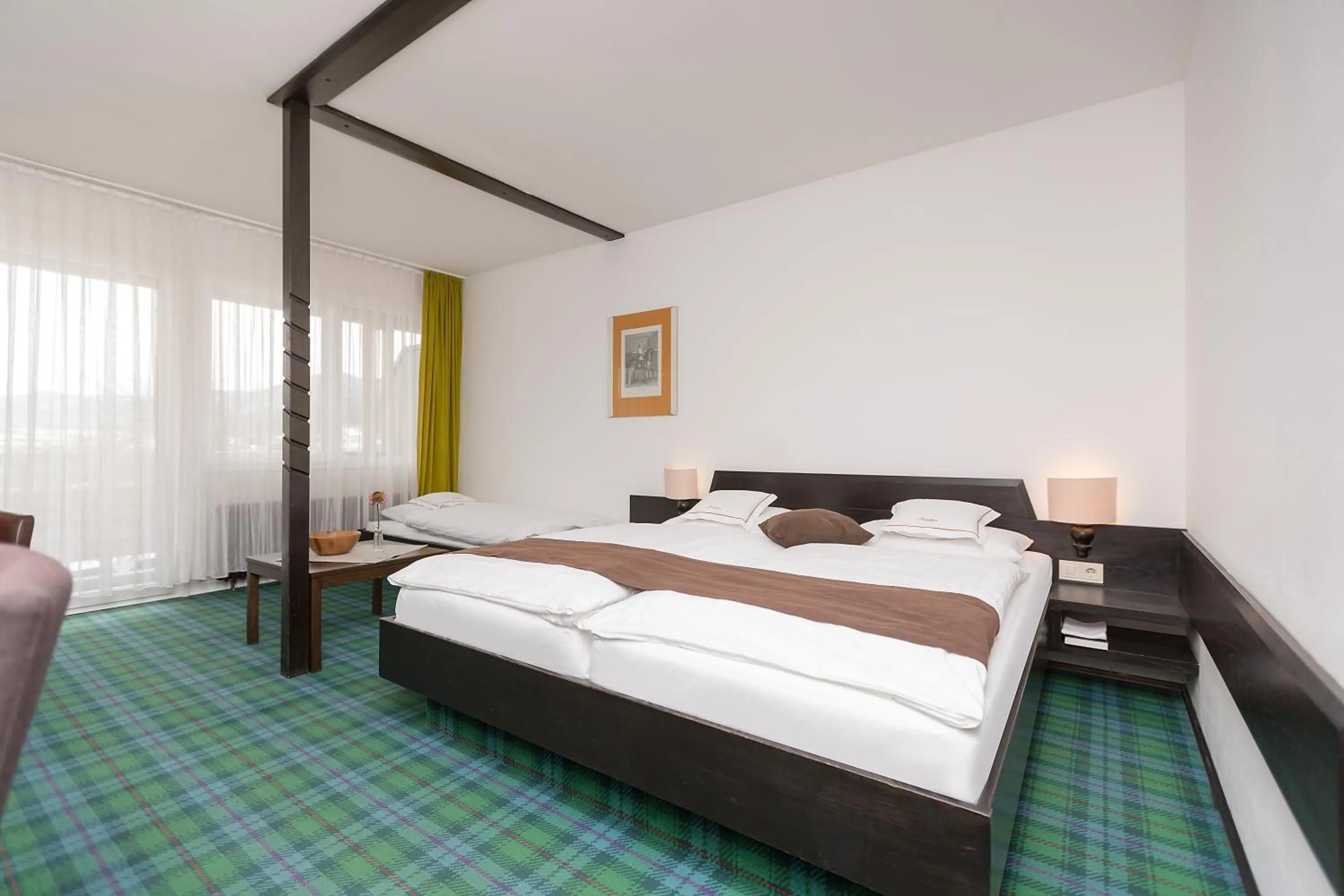 Bedroom, Bed in Hotel Alpenhof Postillion