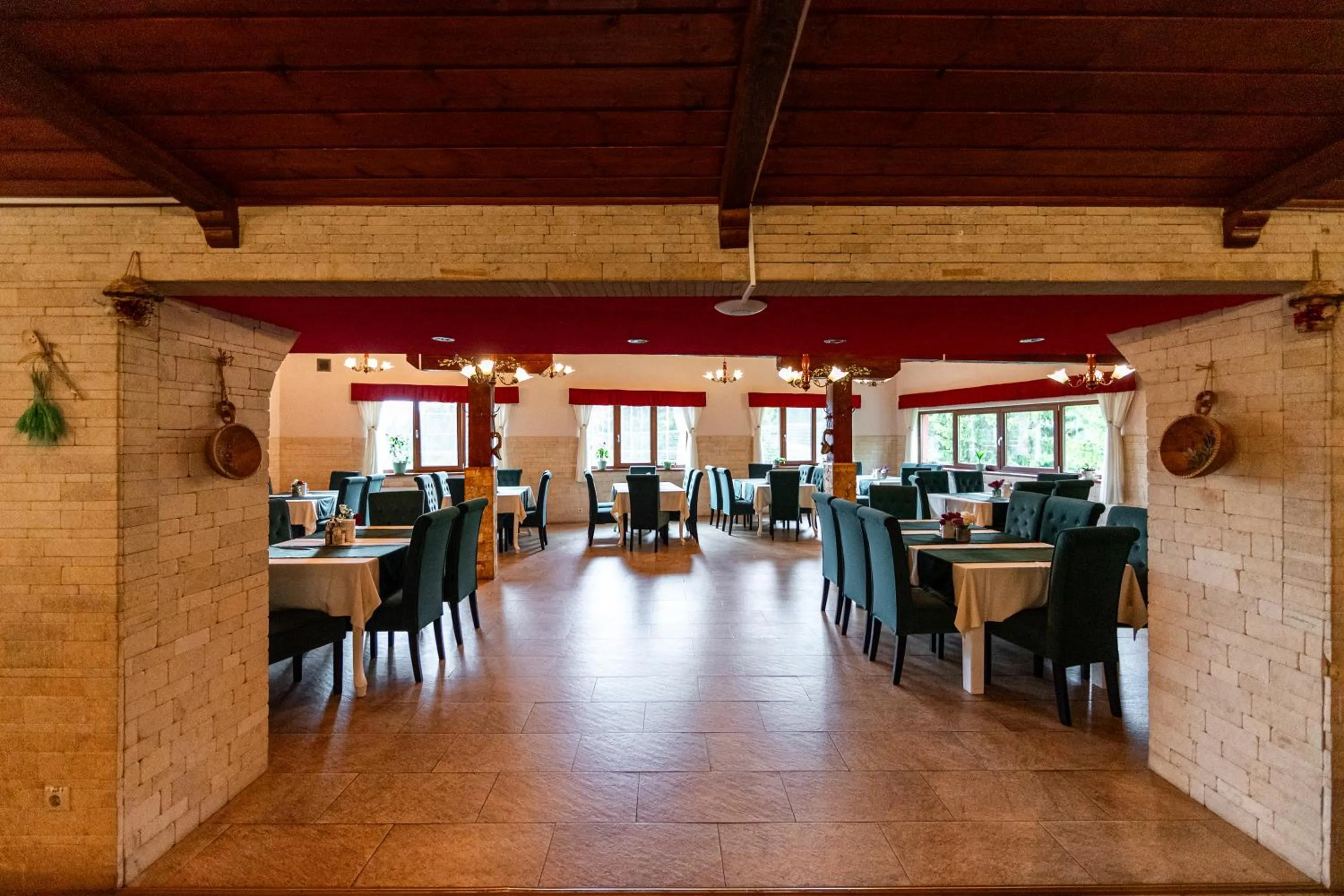 Restaurant/places to eat in Resort EuroPark Fundata