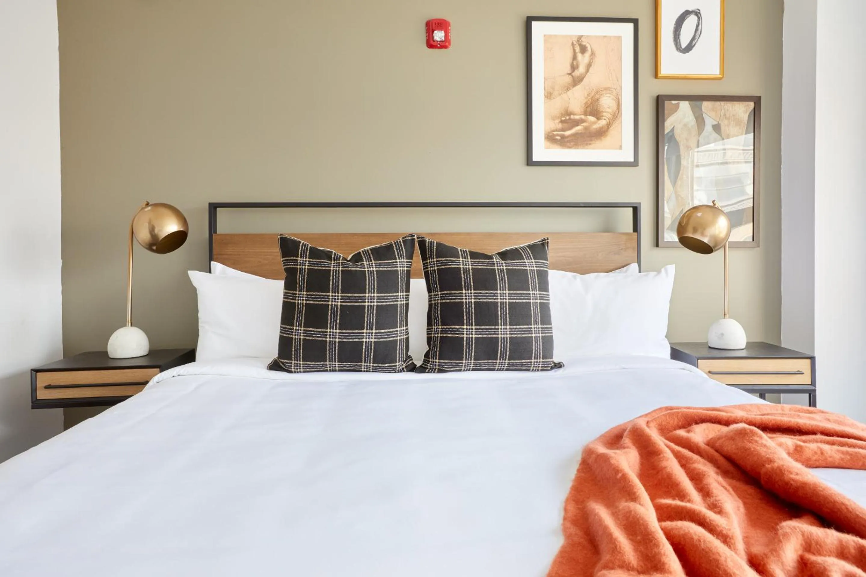 Bedroom, Bed in Sonder 655 Lofts