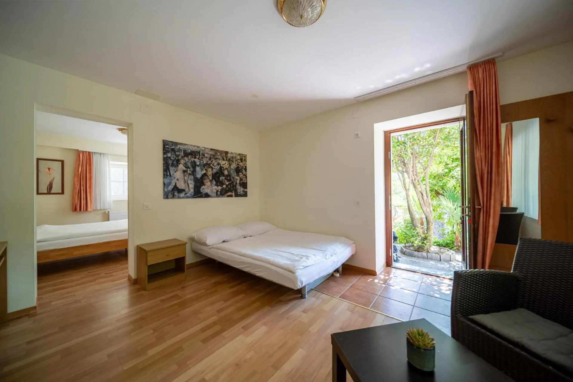 Photo of the whole room, Bed in Easy Stay by Hotel La Perla