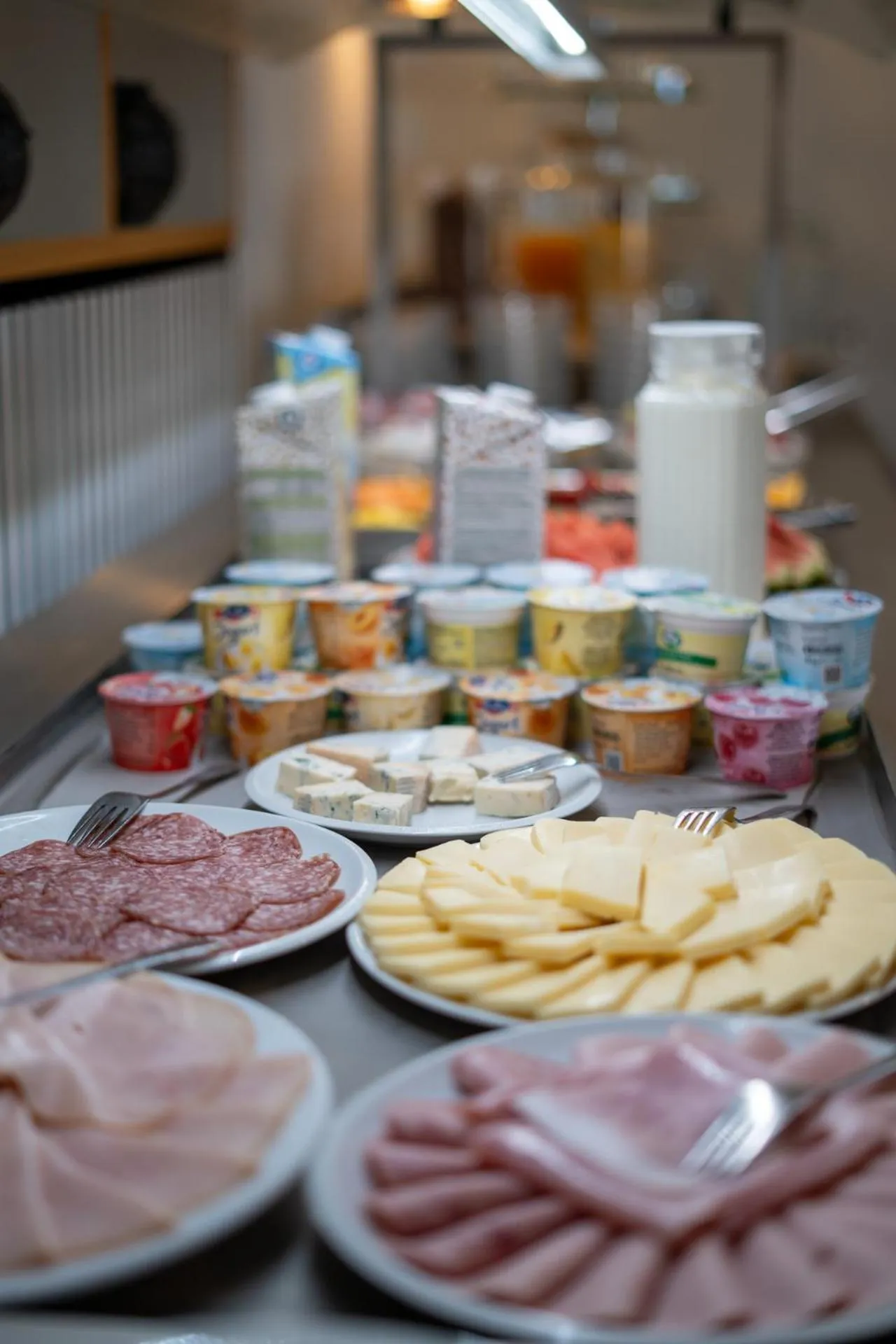 Food in Easy Stay by Hotel La Perla