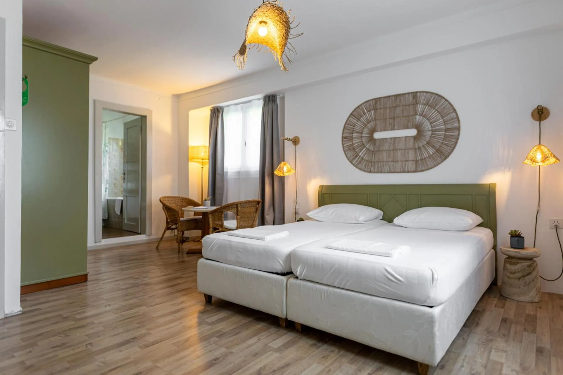 Bed in Easy Stay by Hotel La Perla