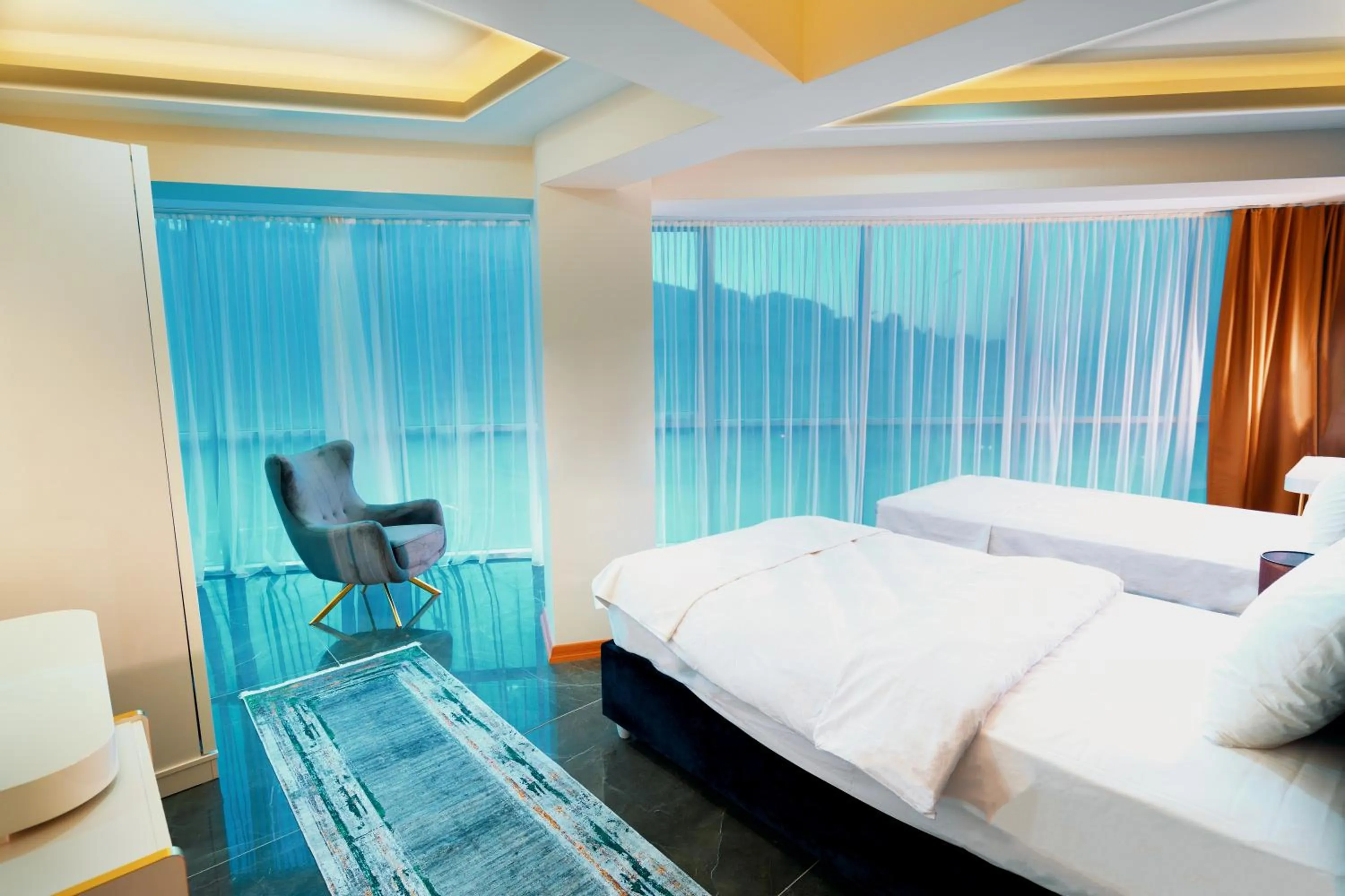 Bedroom, Bed in Continent Luxury Suites Sakarya