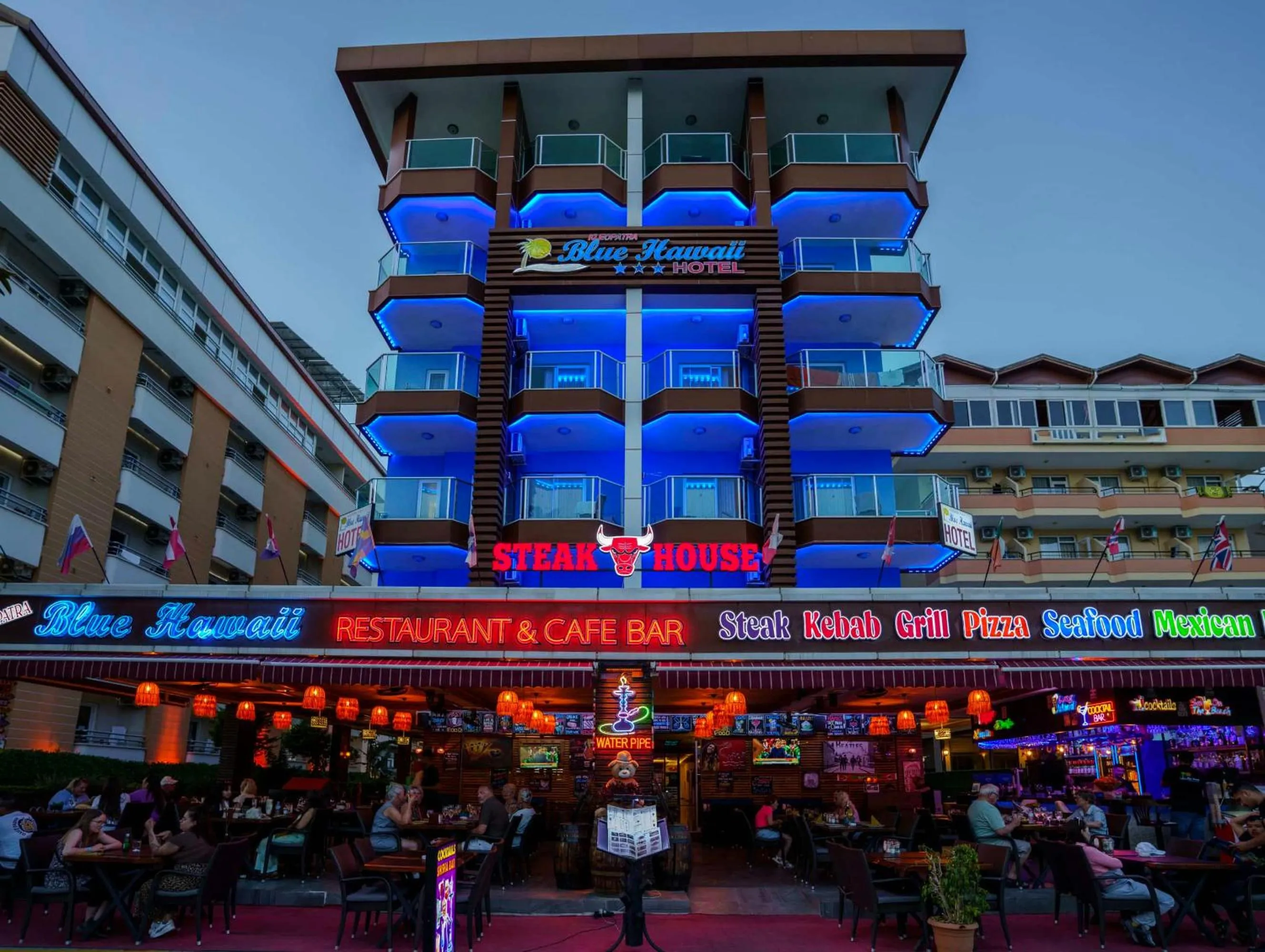 Property building in Kleopatra blue hawai hotel