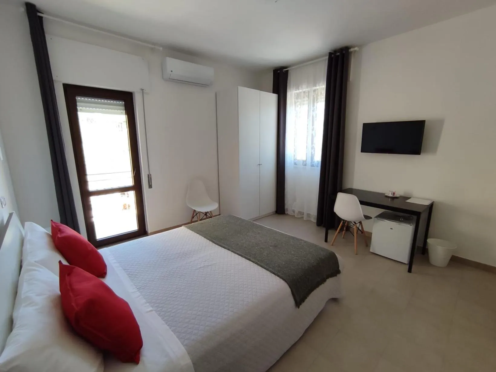 TV and multimedia in Cristian Rooms