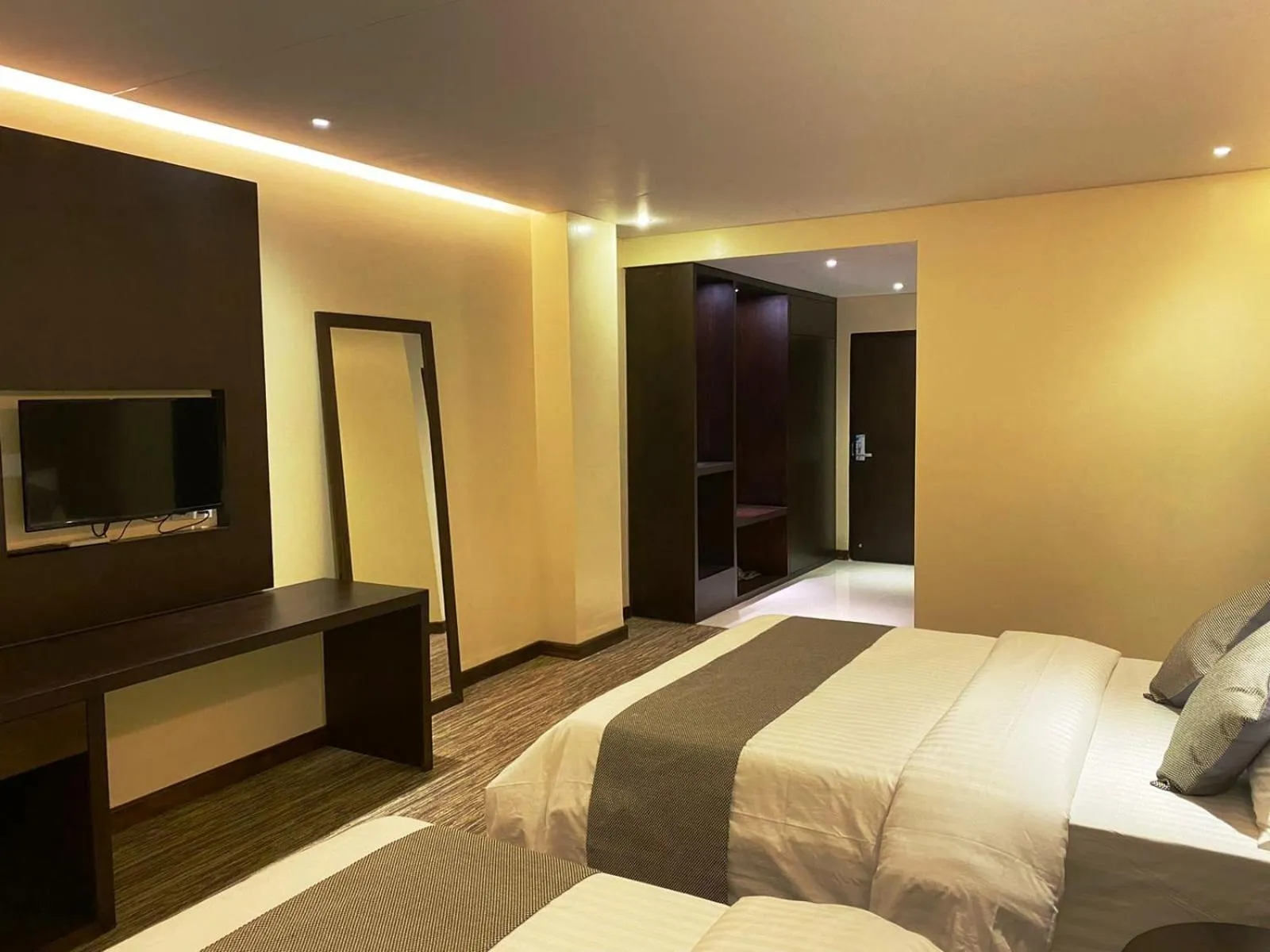 Bed in Richmond Hotel Sylhet