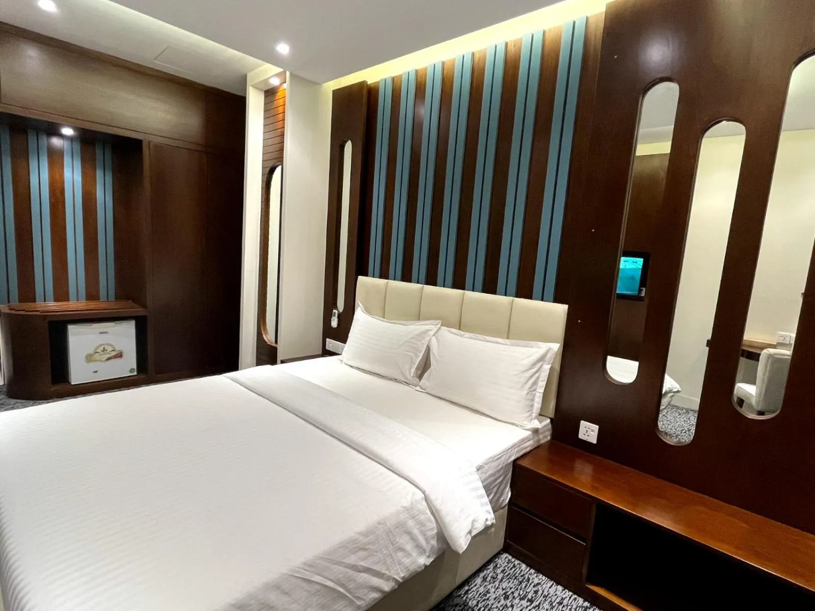 Bed in Richmond Hotel Sylhet