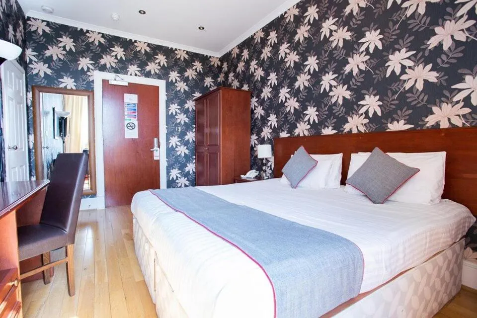 Beveridge Park Hotel